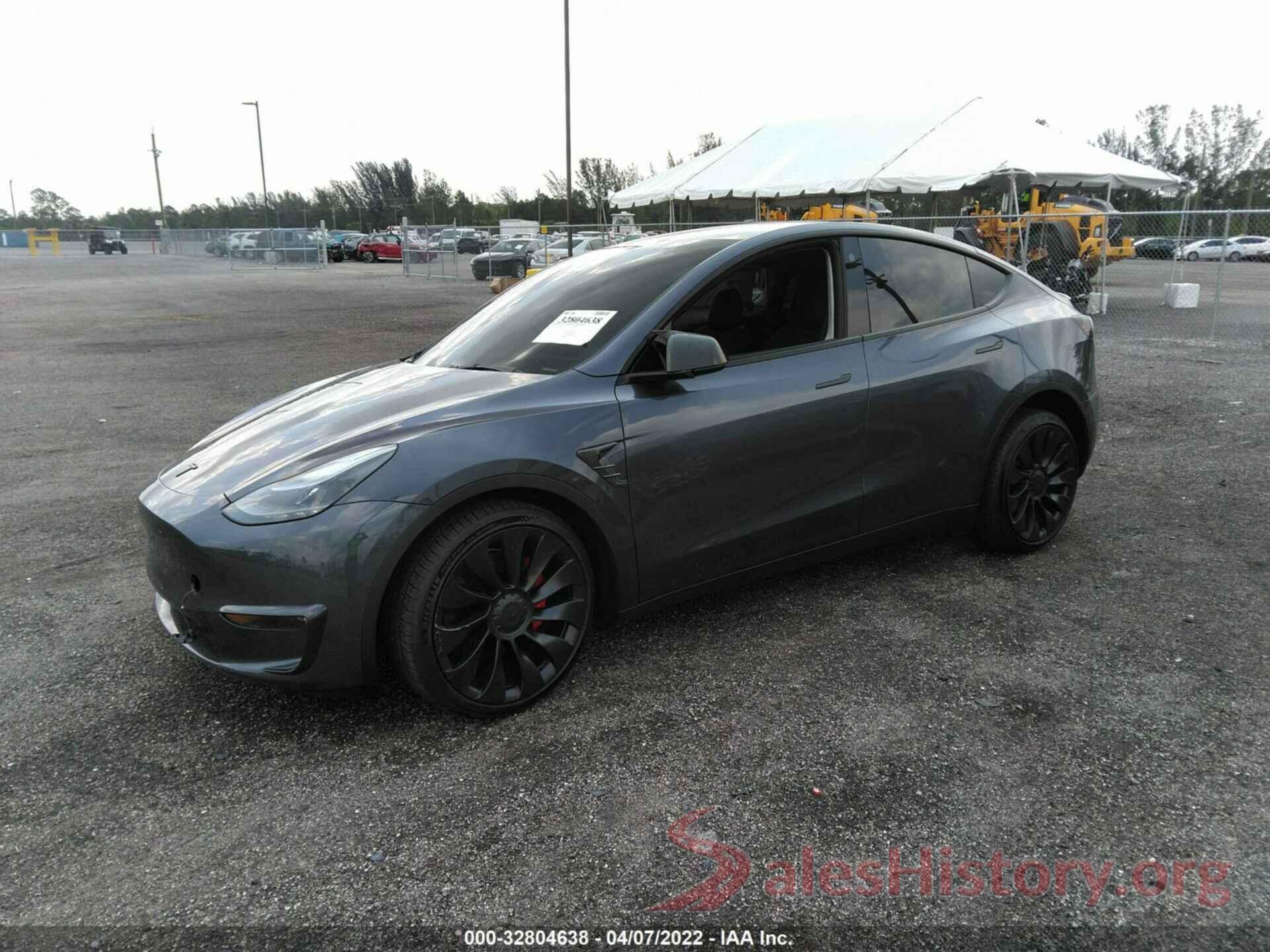 7SAYGDEF4NF338807 2022 TESLA MODEL Y