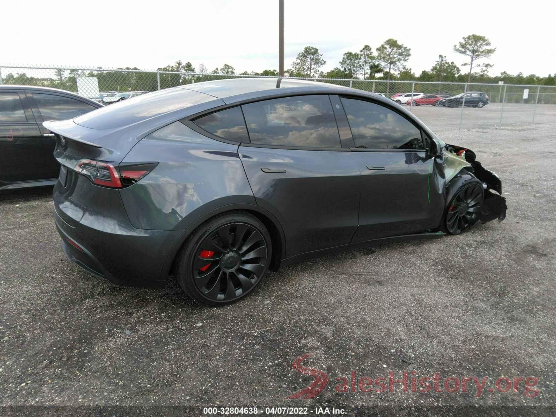 7SAYGDEF4NF338807 2022 TESLA MODEL Y