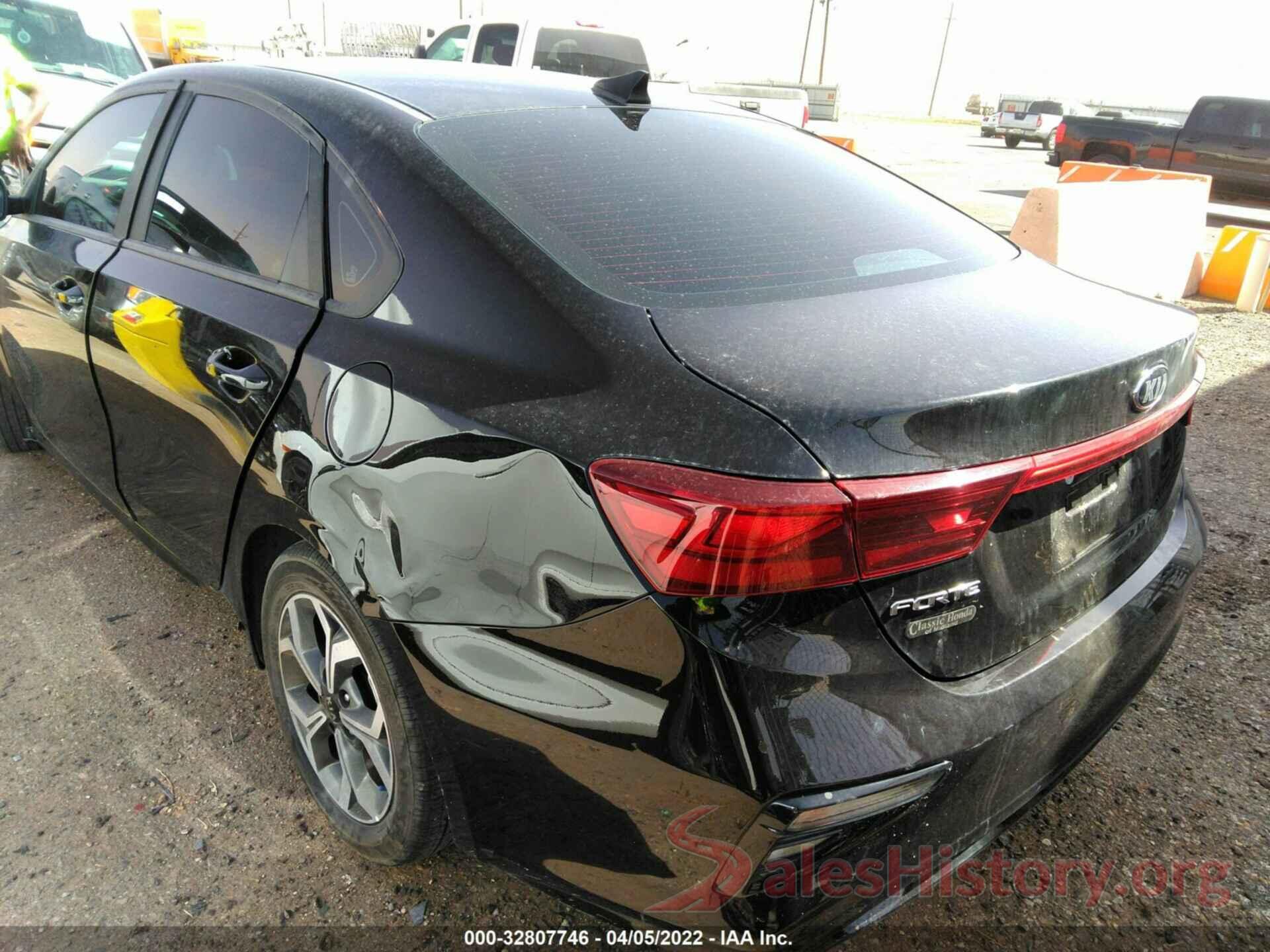 3KPF24AD4KE008965 2019 KIA FORTE