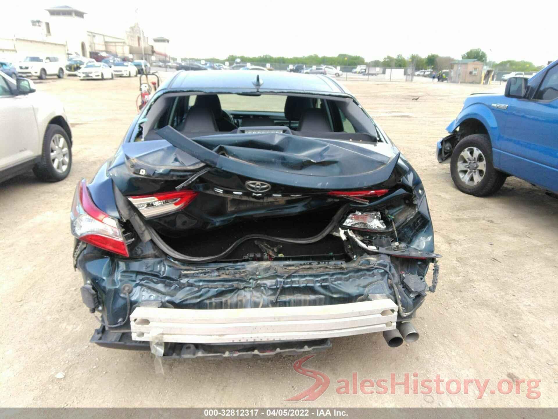 4T1B11HK5KU710424 2019 TOYOTA CAMRY