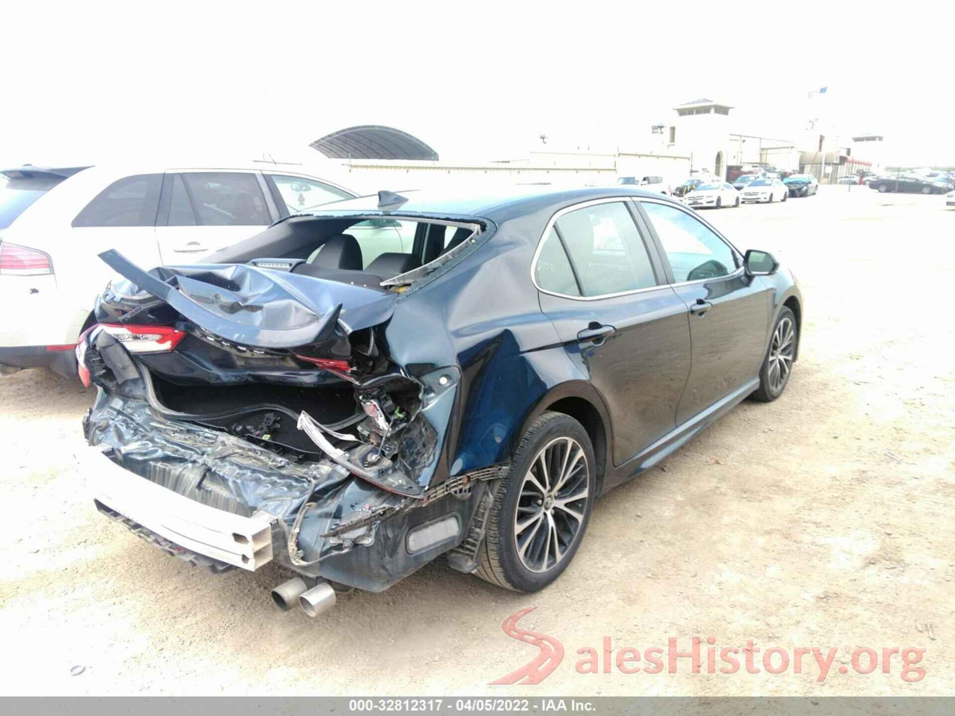 4T1B11HK5KU710424 2019 TOYOTA CAMRY