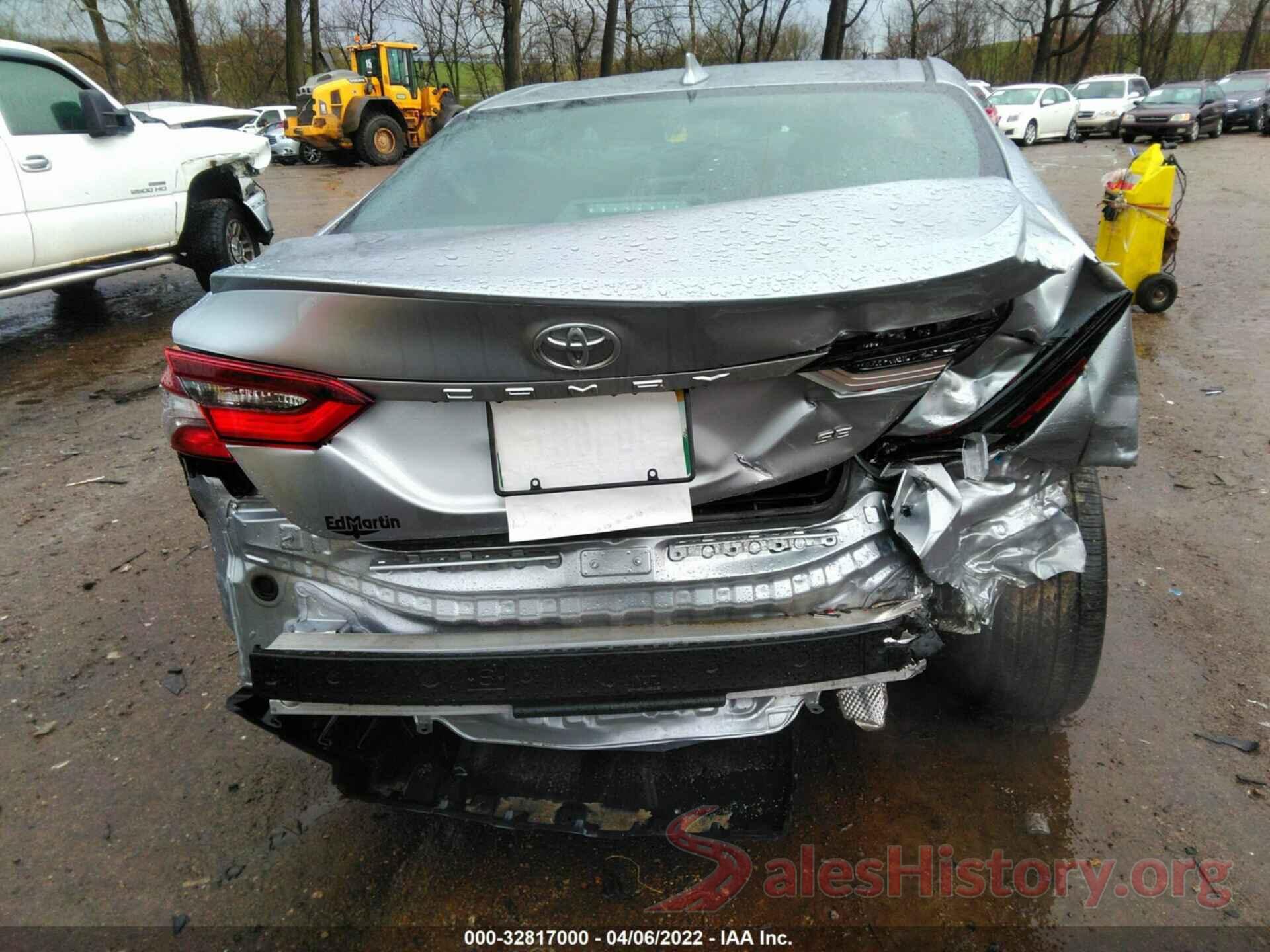 4T1G11AKXMU514806 2021 TOYOTA CAMRY