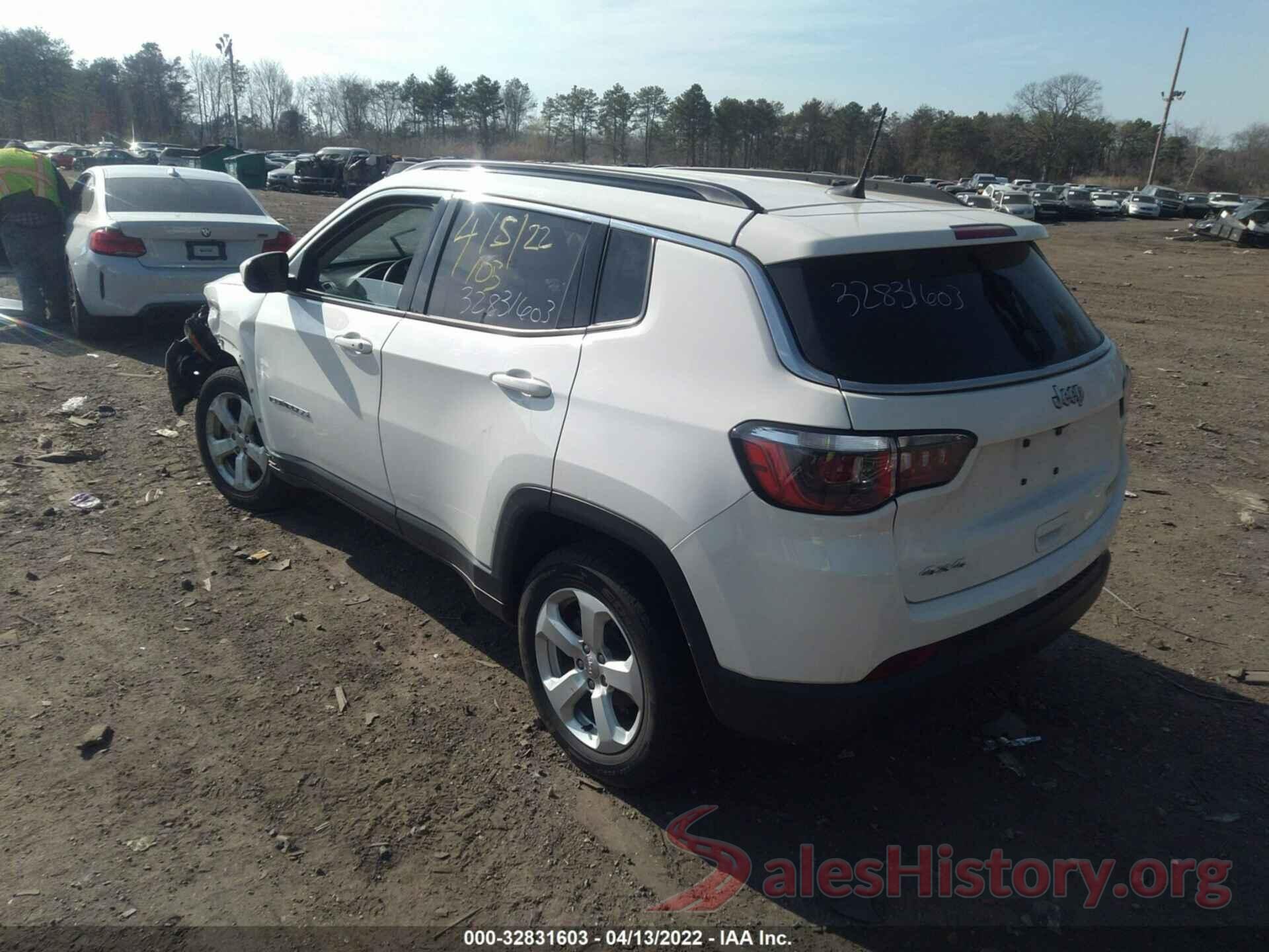 3C4NJDBB1JT315760 2018 JEEP COMPASS