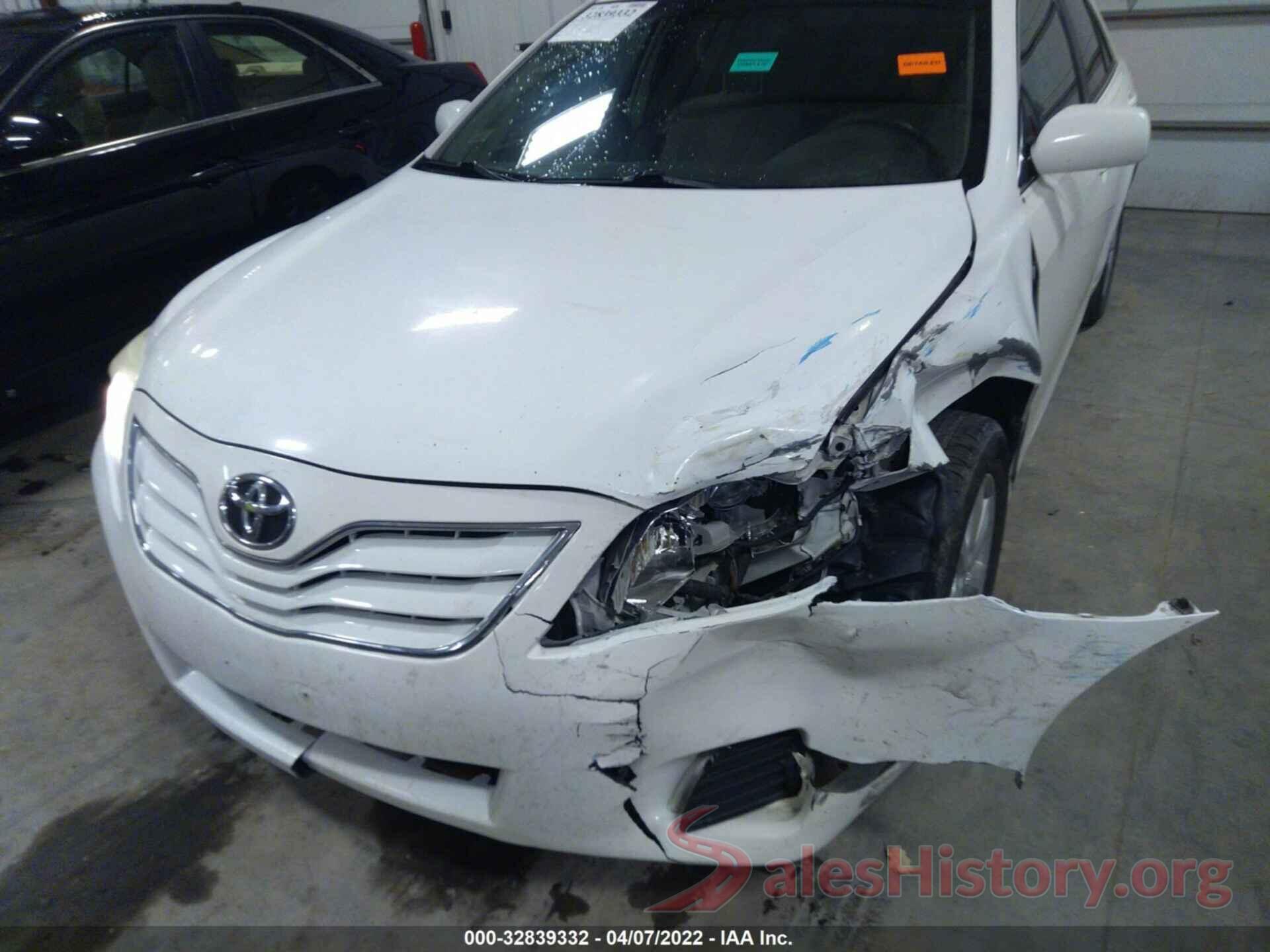 4T4BF3EK2BR216769 2011 TOYOTA CAMRY