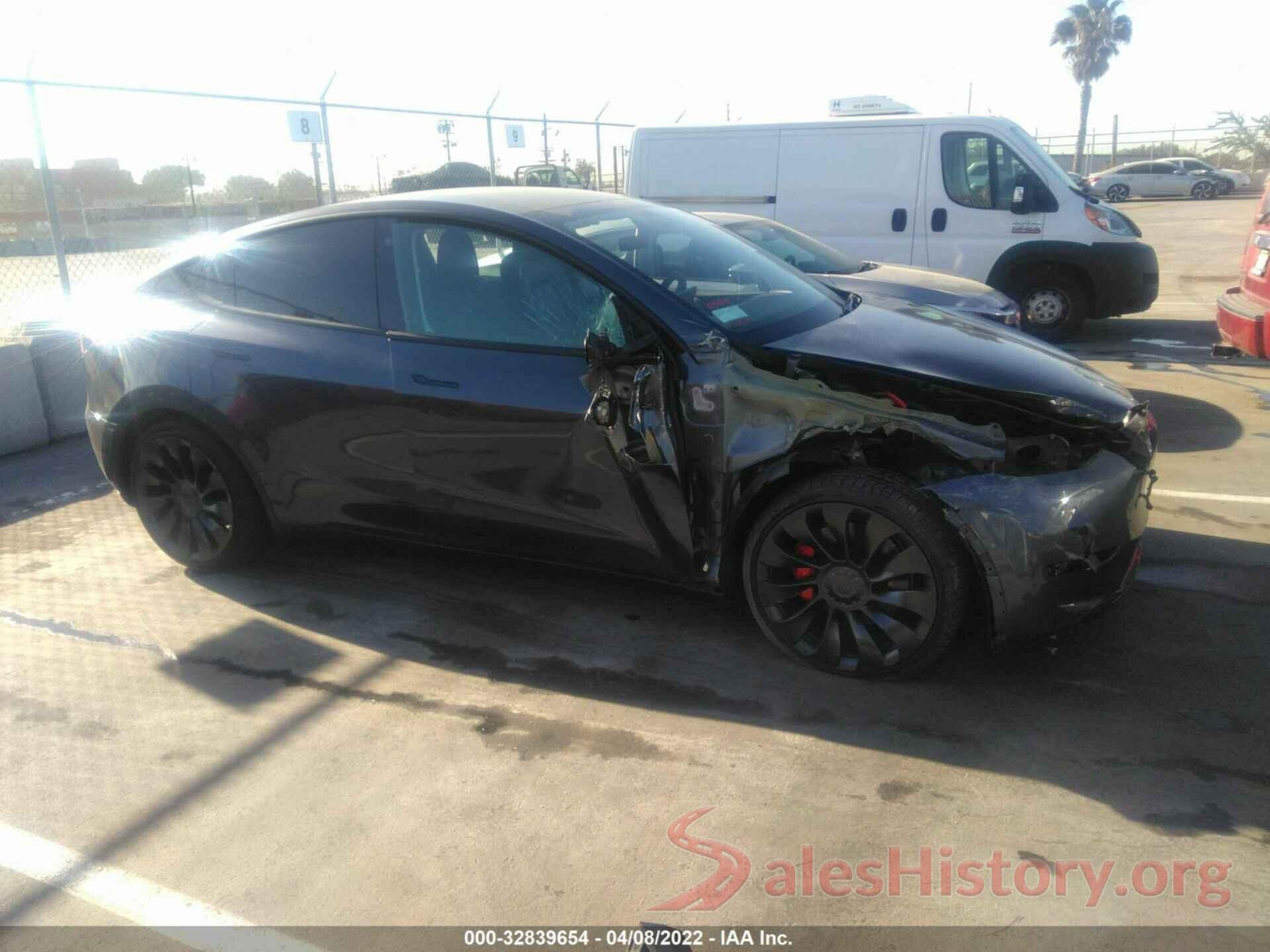 7SAYGDEF2NF348414 2022 TESLA MODEL Y