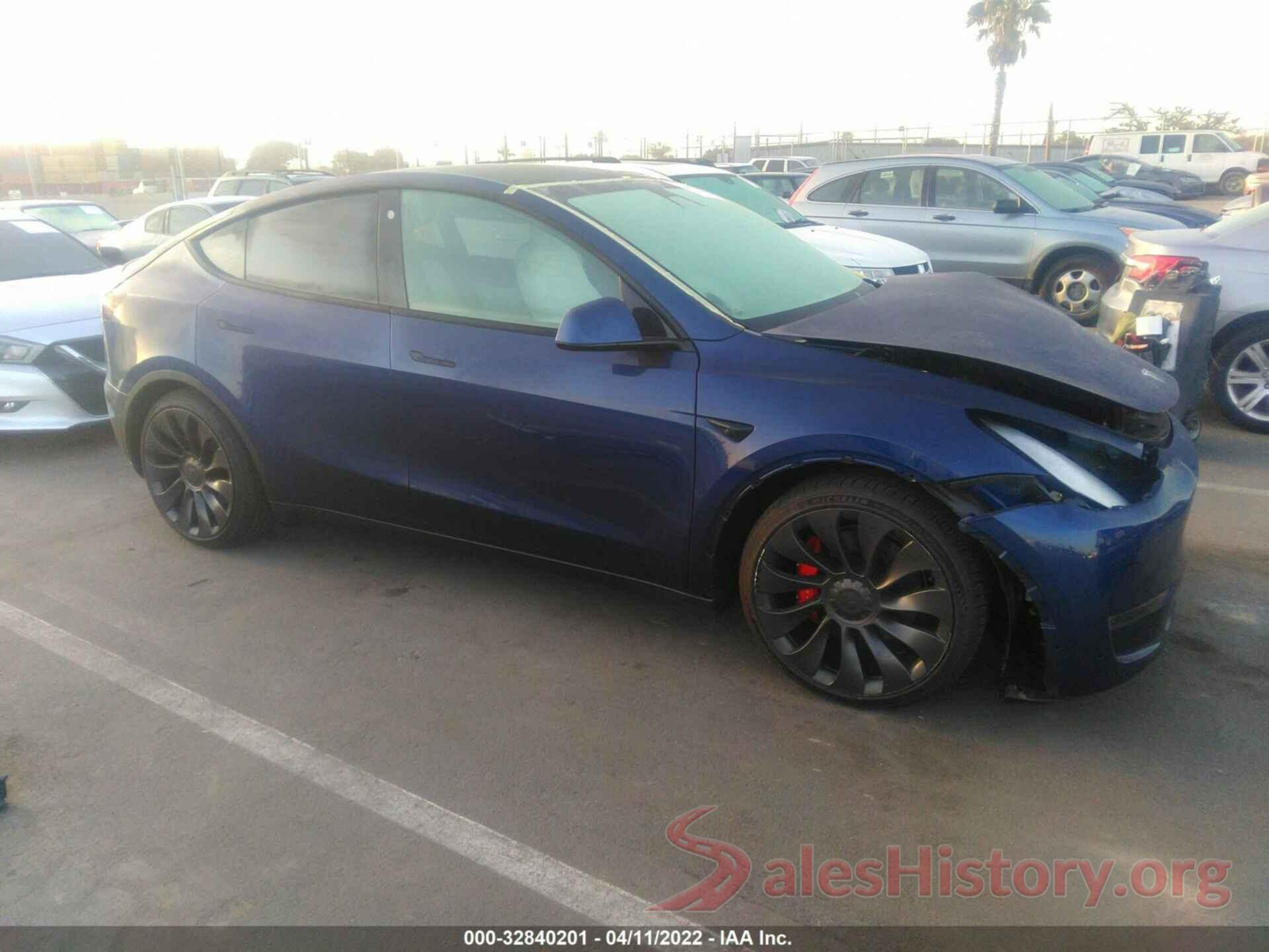 7SAYGDEF7NF360834 2022 TESLA MODEL Y