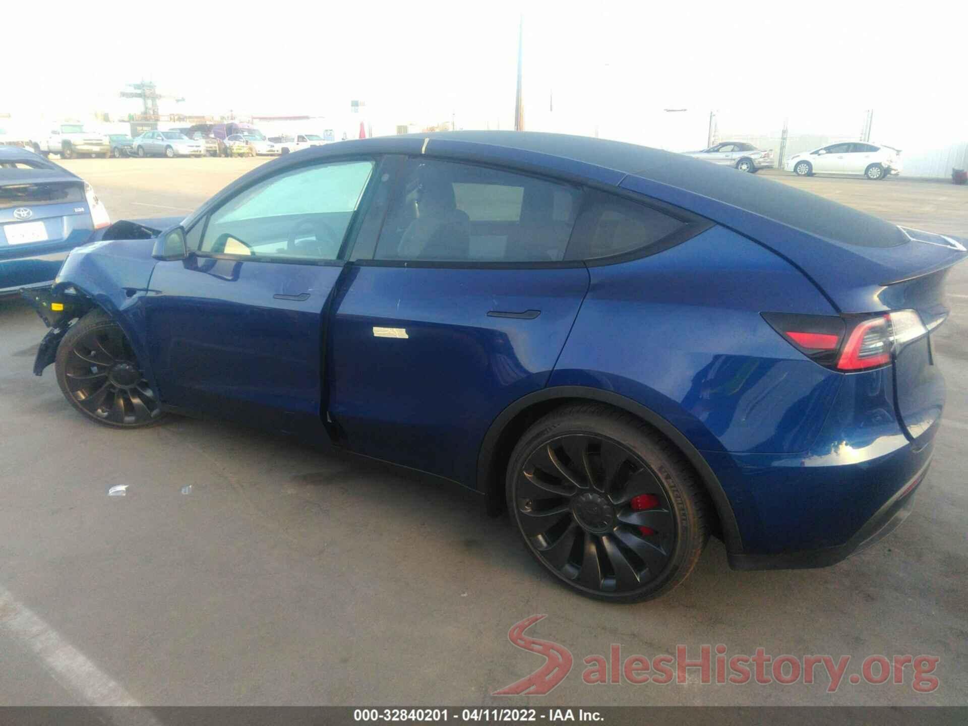 7SAYGDEF7NF360834 2022 TESLA MODEL Y