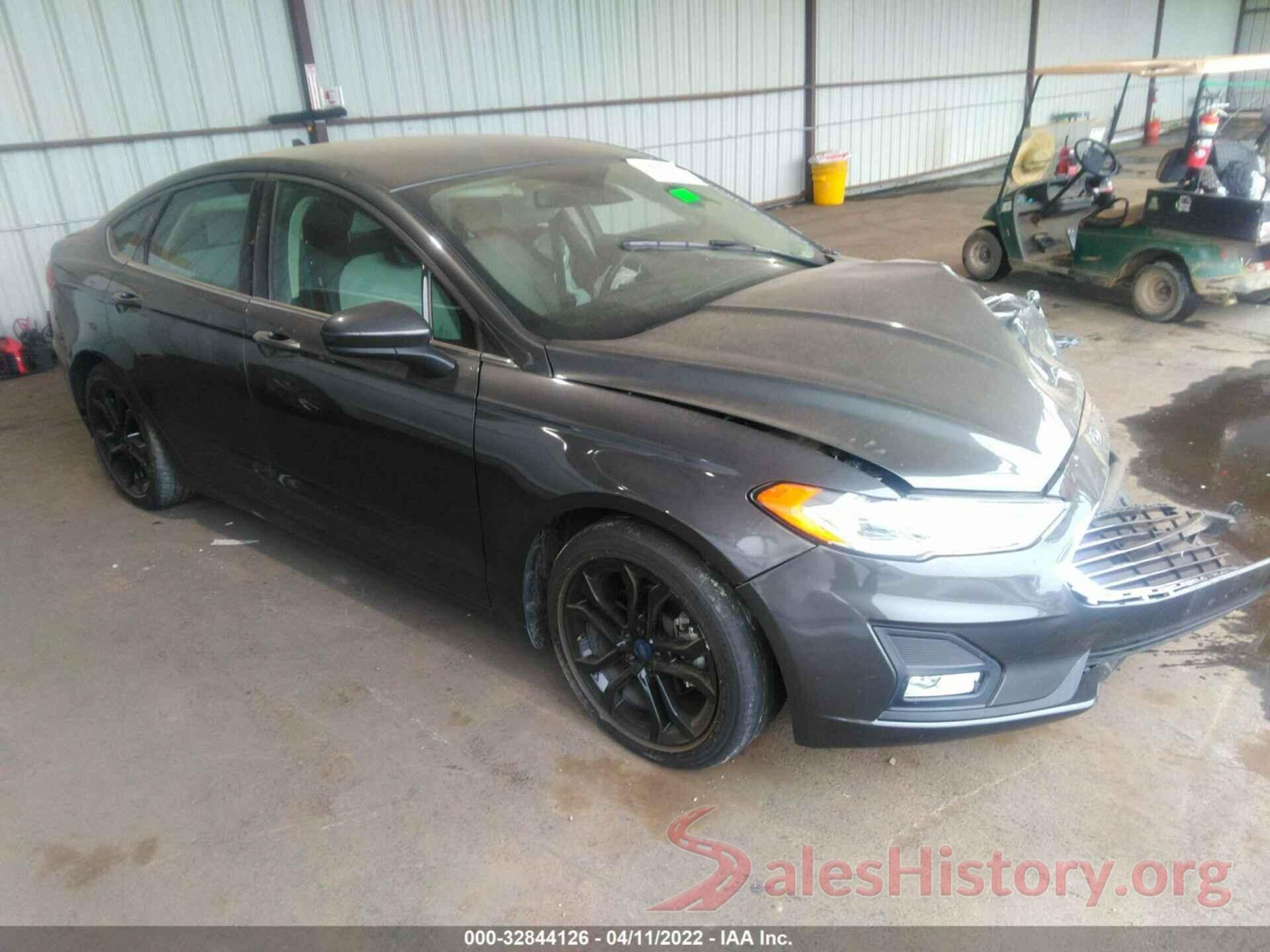 3FA6P0HD0KR284722 2019 FORD FUSION