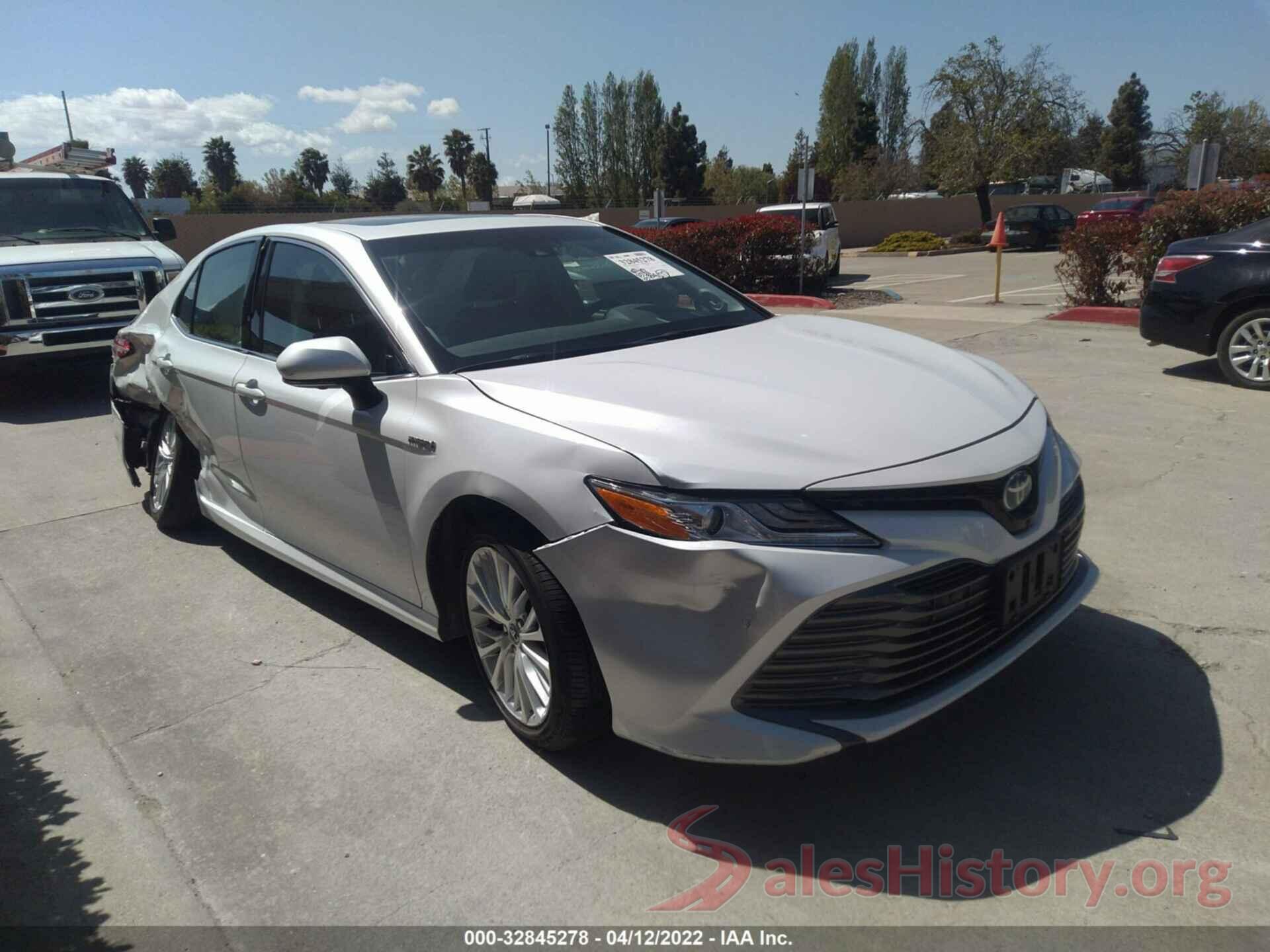 4T1B21HKXJU002603 2018 TOYOTA CAMRY