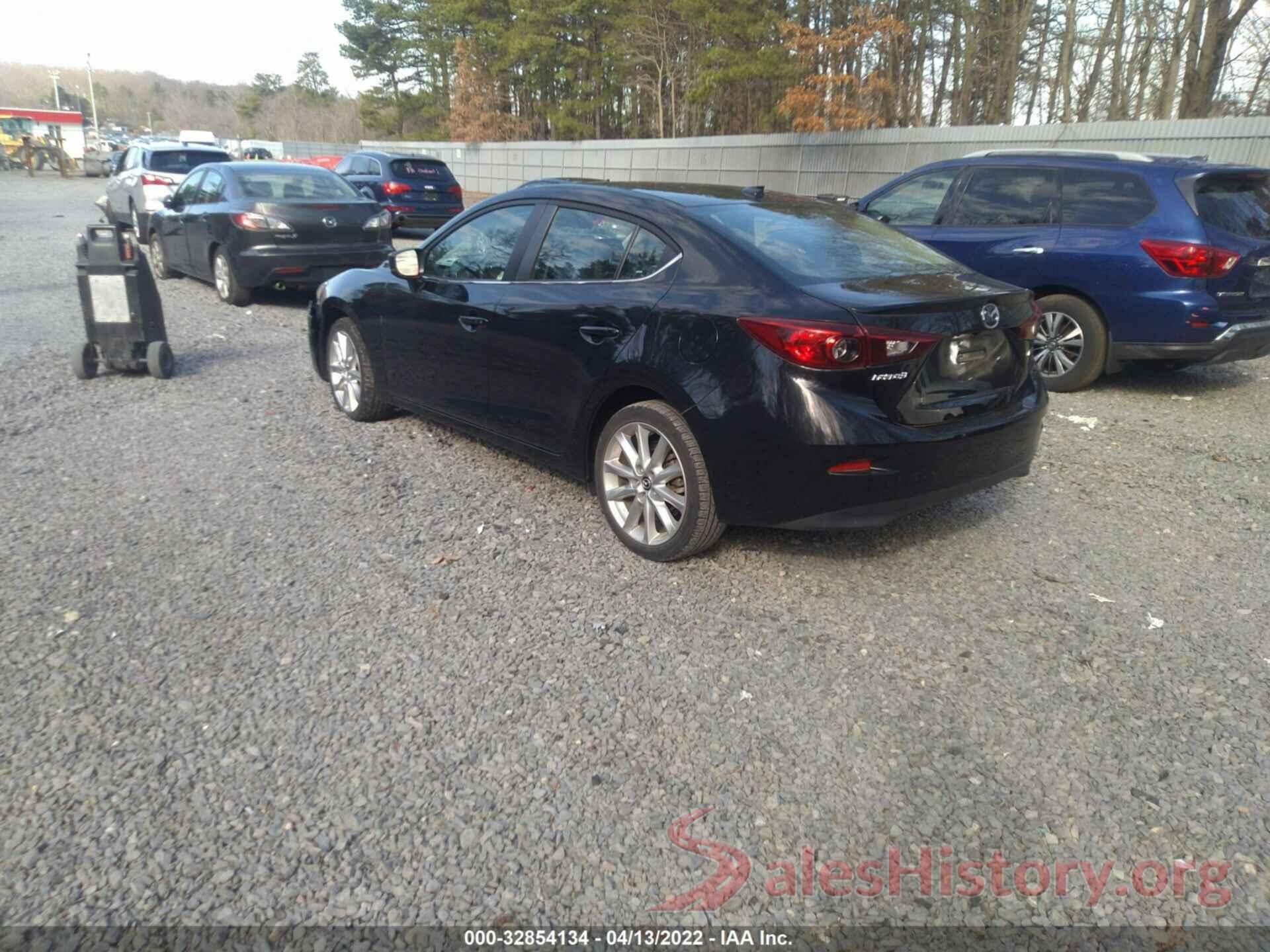 3MZBN1W35HM130881 2017 MAZDA MAZDA3 4-DOOR