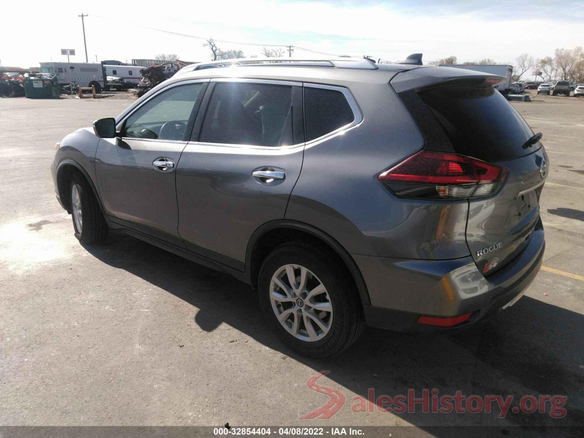 KNMAT2MV0JP569386 2018 NISSAN ROGUE