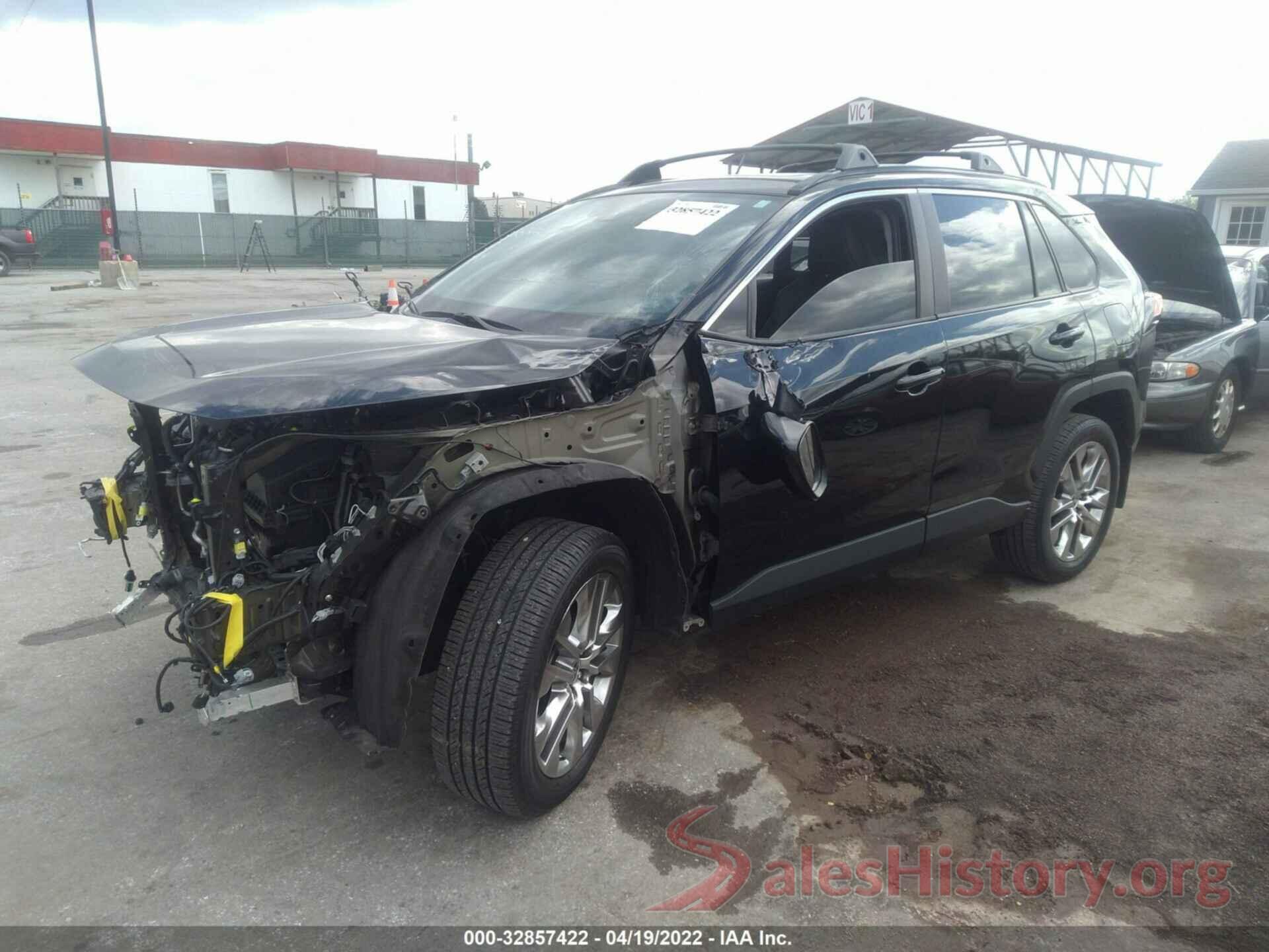 2T3A1RFV4MC185696 2021 TOYOTA RAV4