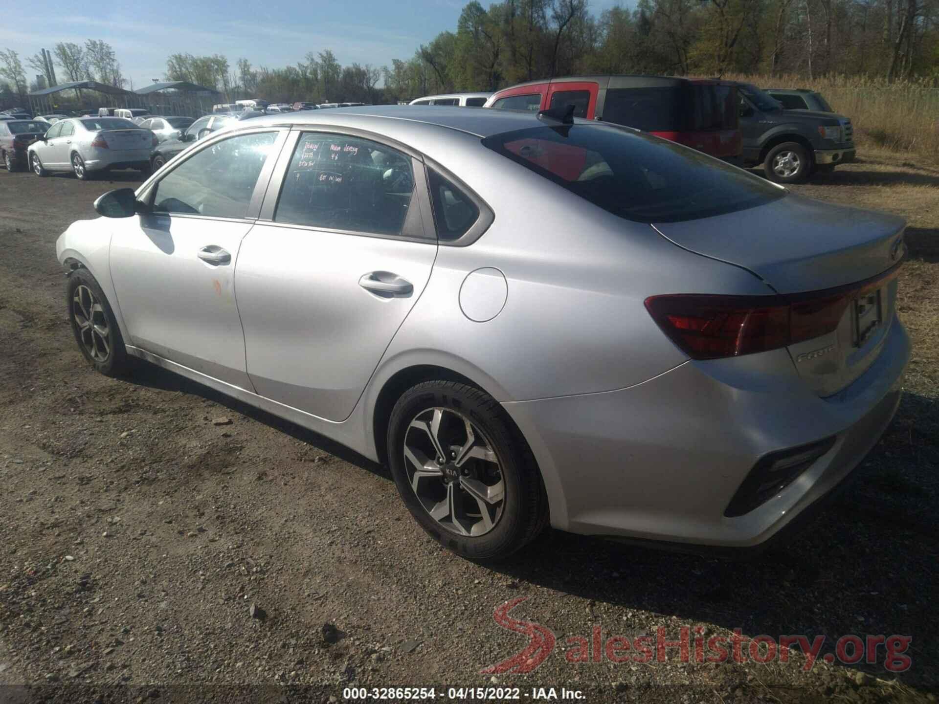 3KPF24AD7KE086740 2019 KIA FORTE