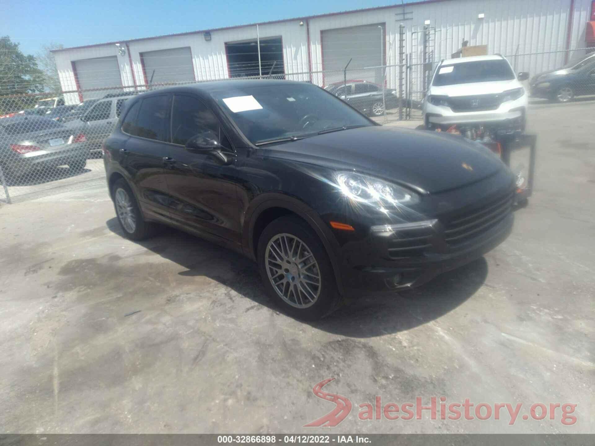 WP1AB2A26HLA52249 2017 PORSCHE CAYENNE