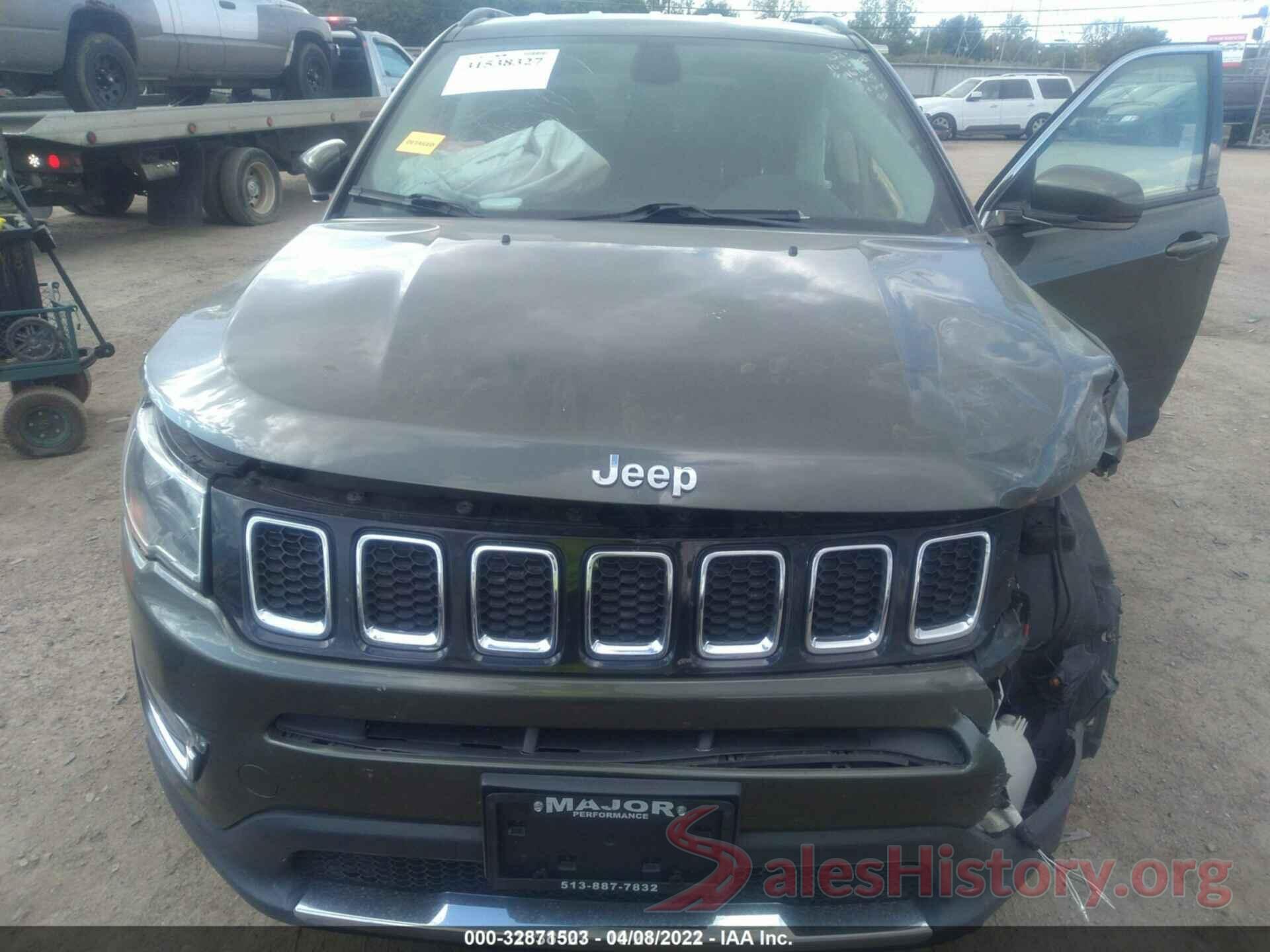 3C4NJDCB4JT146705 2018 JEEP COMPASS