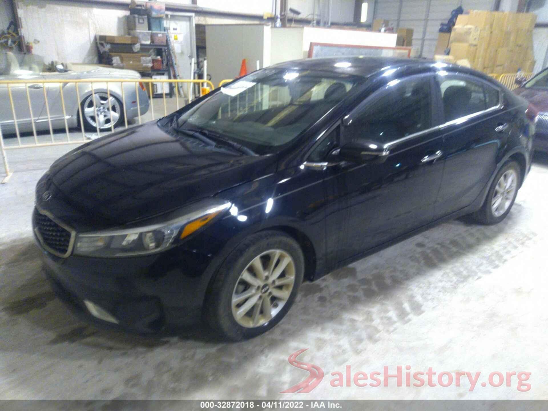 3KPFL4A75HE115135 2017 KIA FORTE