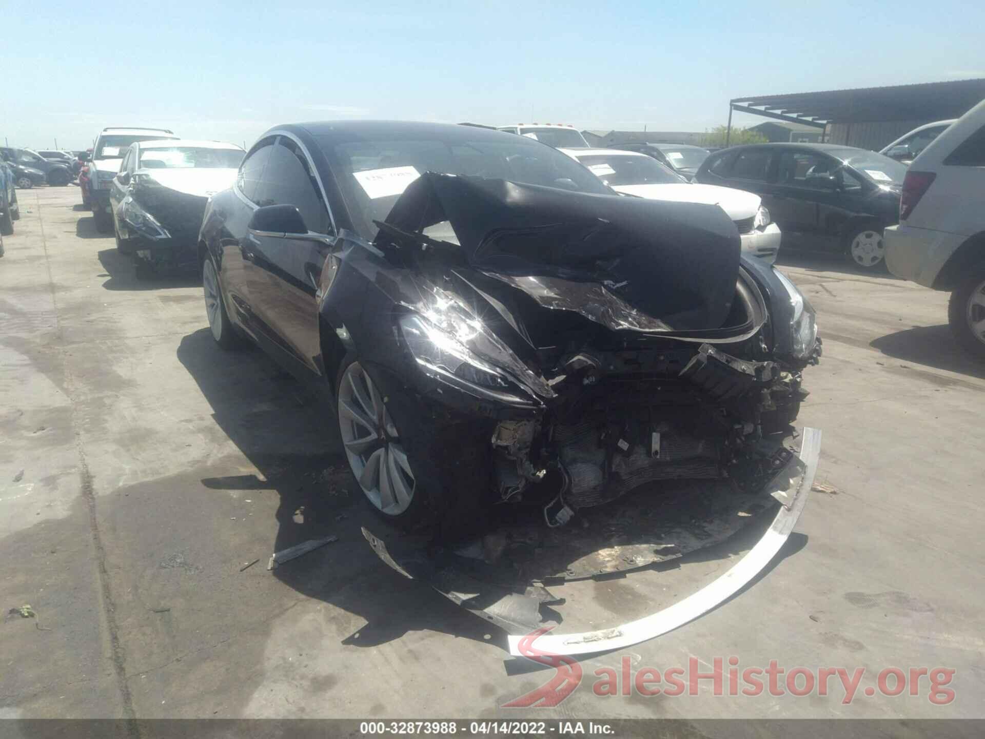 5YJ3E1EA5JF157029 2018 TESLA MODEL 3