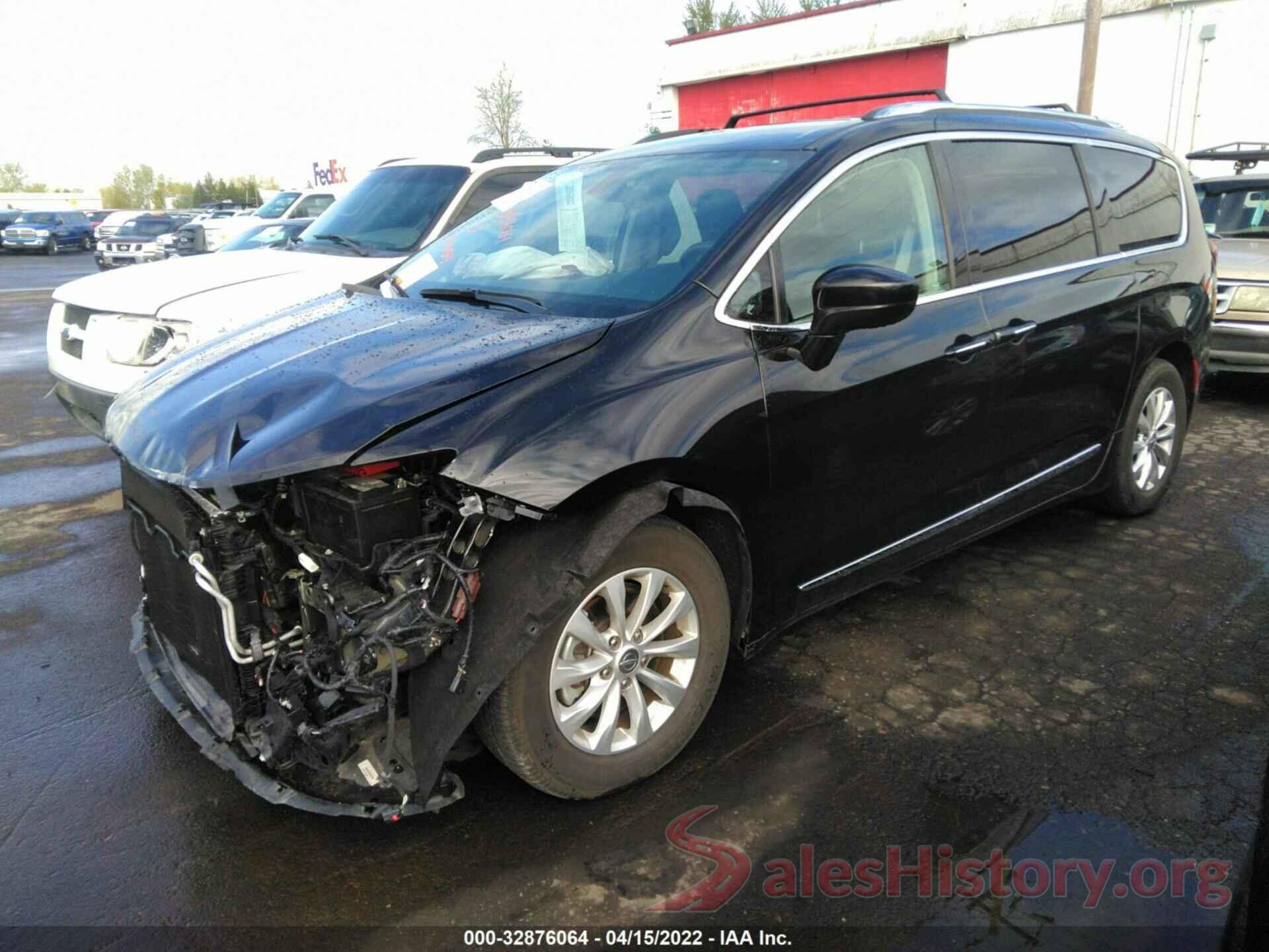 2C4RC1BG3KR685747 2019 CHRYSLER PACIFICA