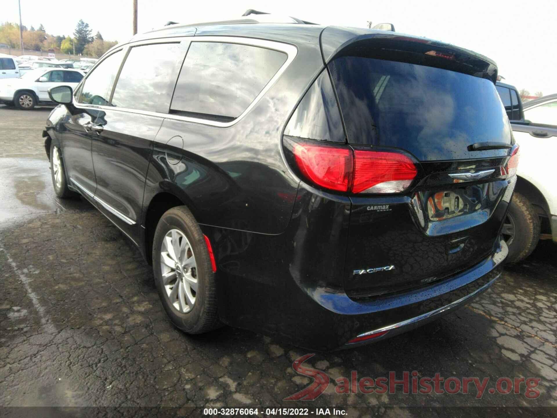 2C4RC1BG3KR685747 2019 CHRYSLER PACIFICA