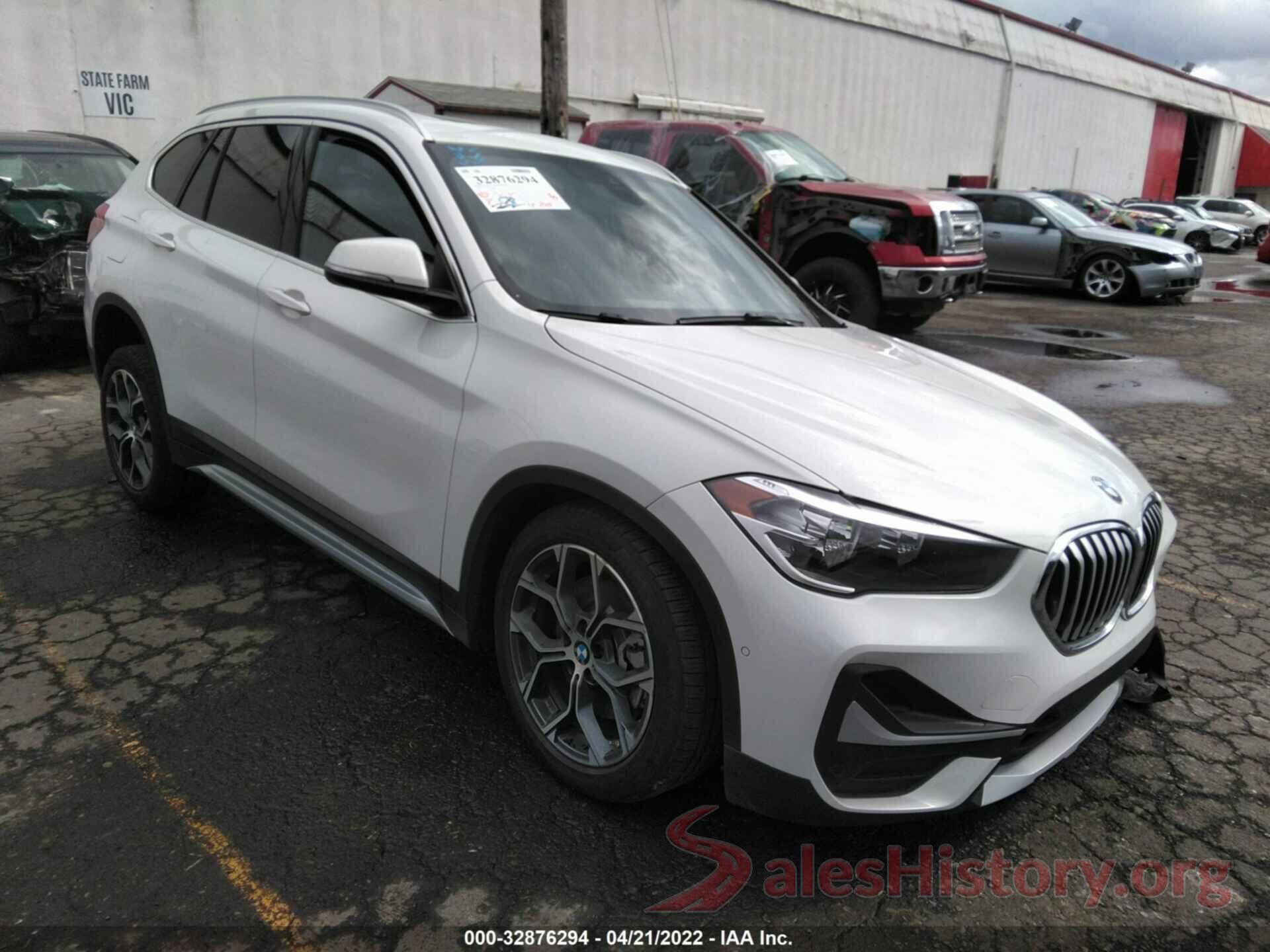 WBXJG9C02M5T30444 2021 BMW X1