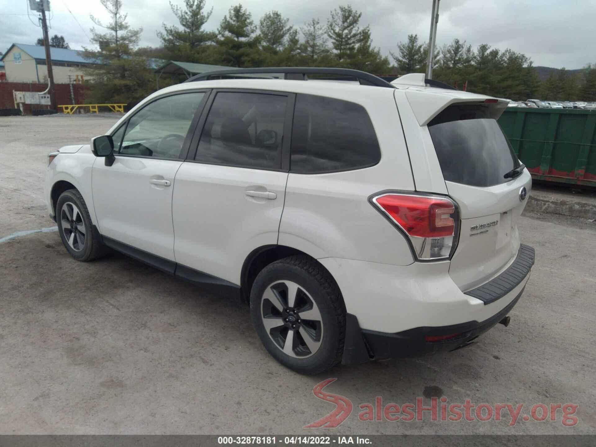 JF2SJAEC1JH411653 2018 SUBARU FORESTER