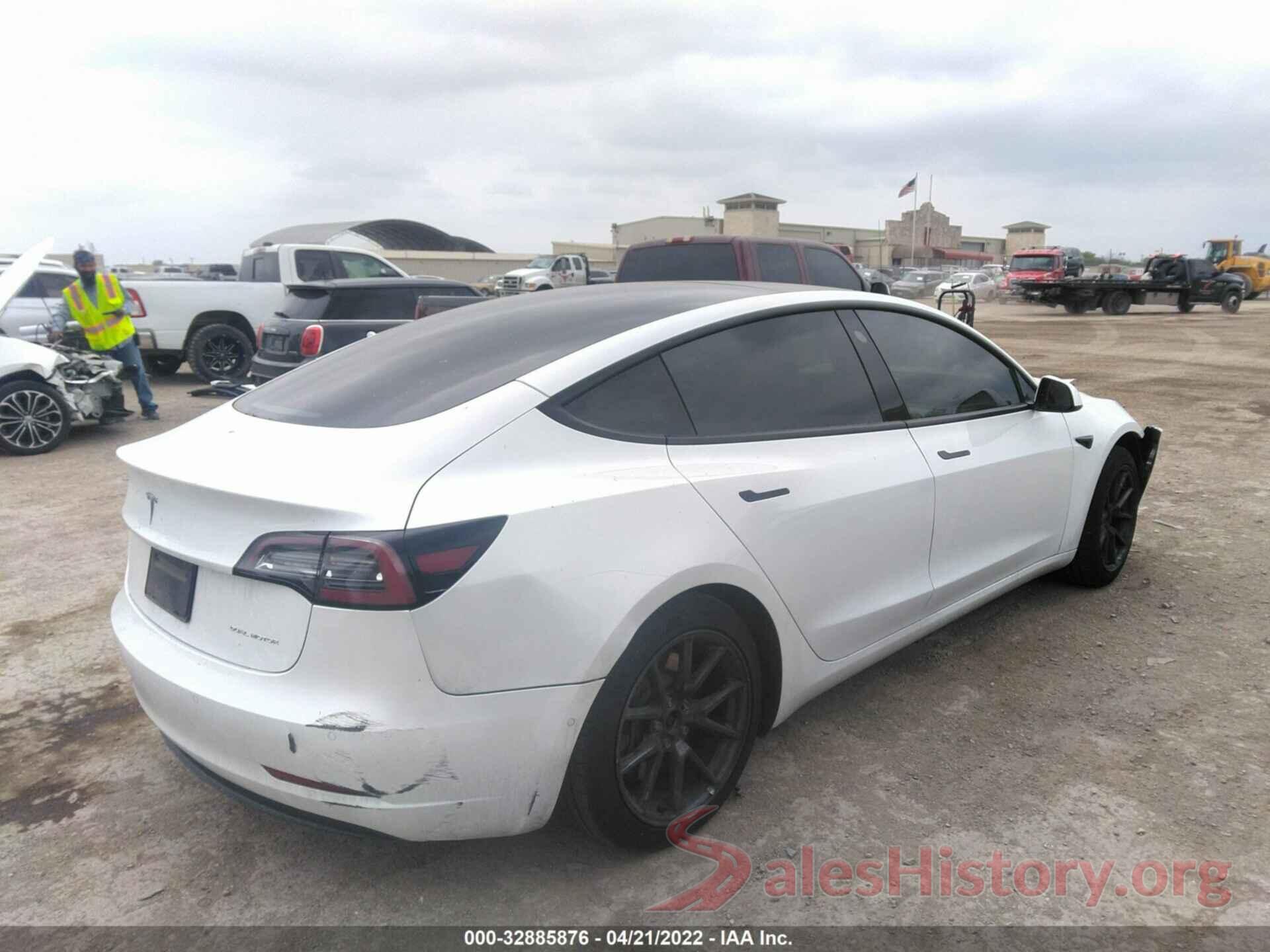 5YJ3E1EB4MF925113 2021 TESLA MODEL 3