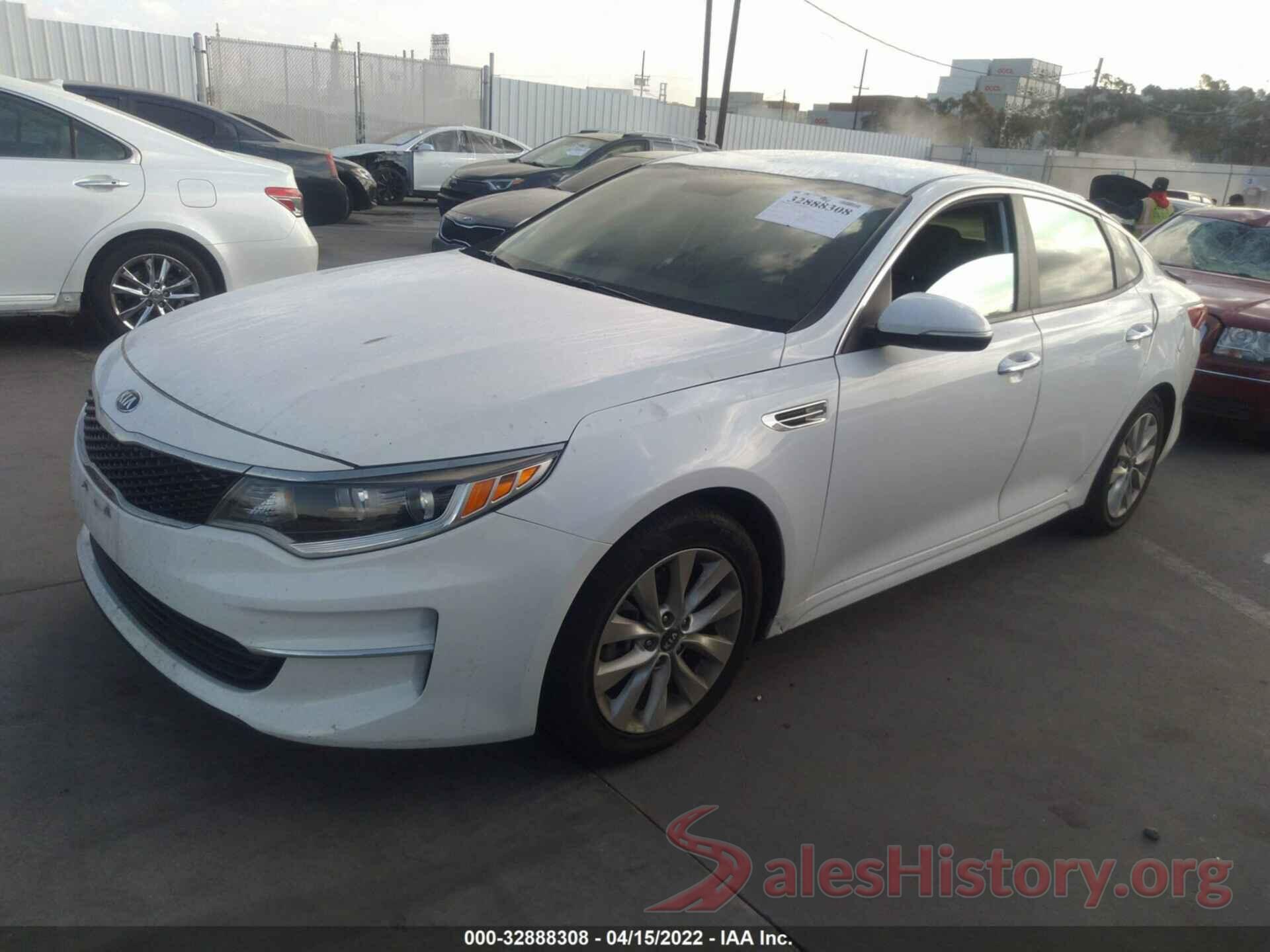 5XXGT4L31JG253055 2018 KIA OPTIMA