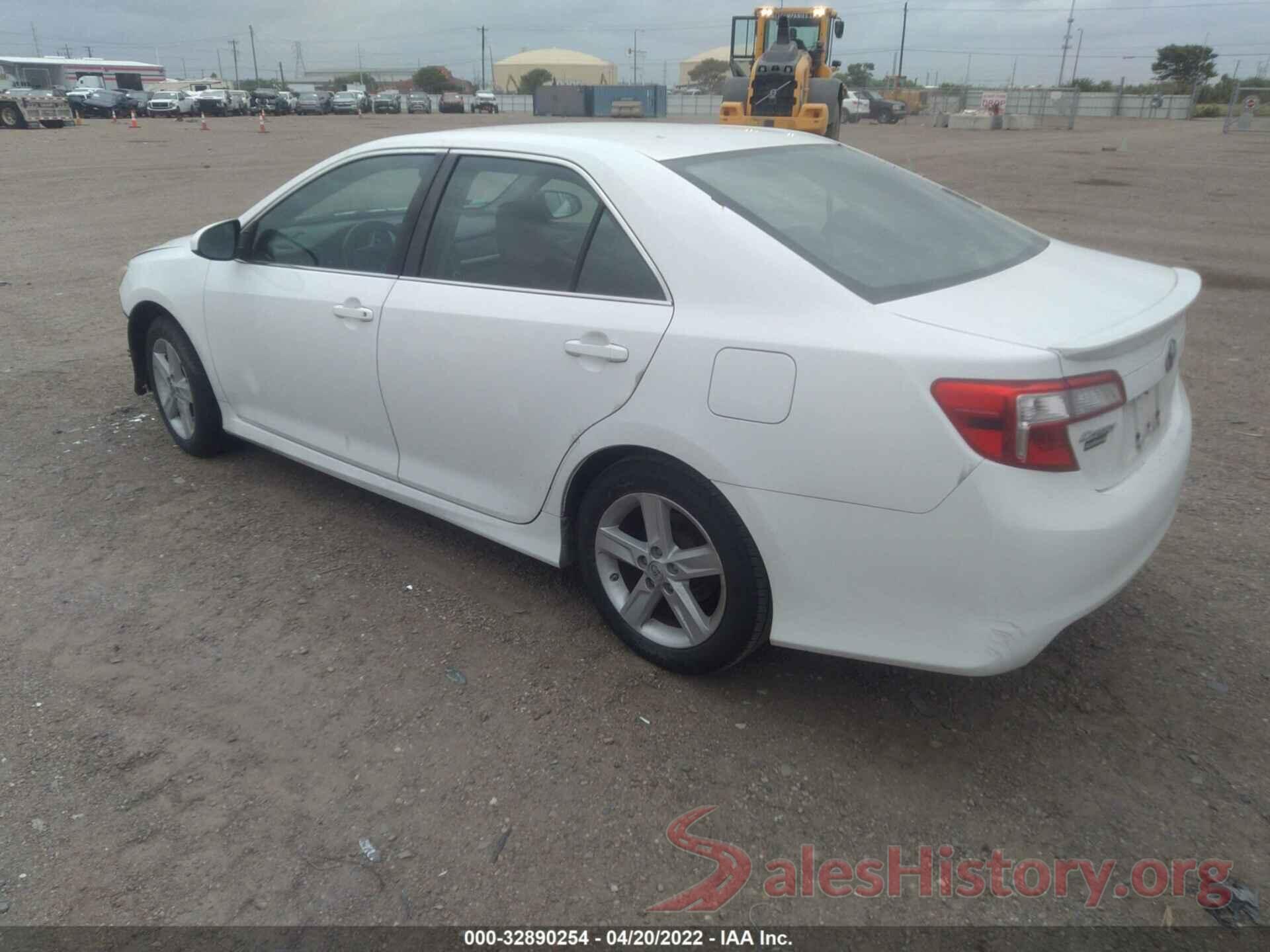 4T1BF1FK0EU313129 2014 TOYOTA CAMRY