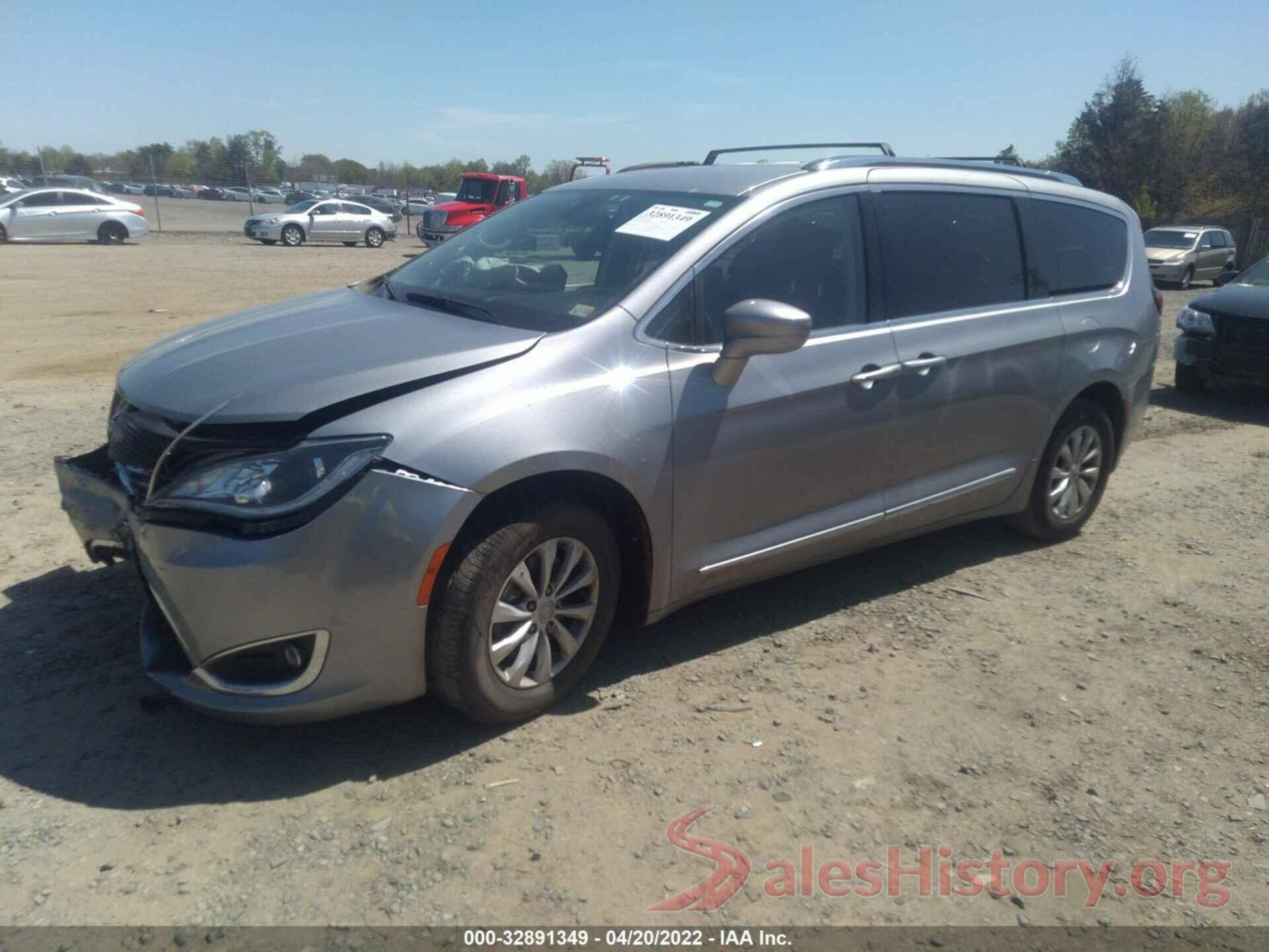 2C4RC1BG7KR554708 2019 CHRYSLER PACIFICA