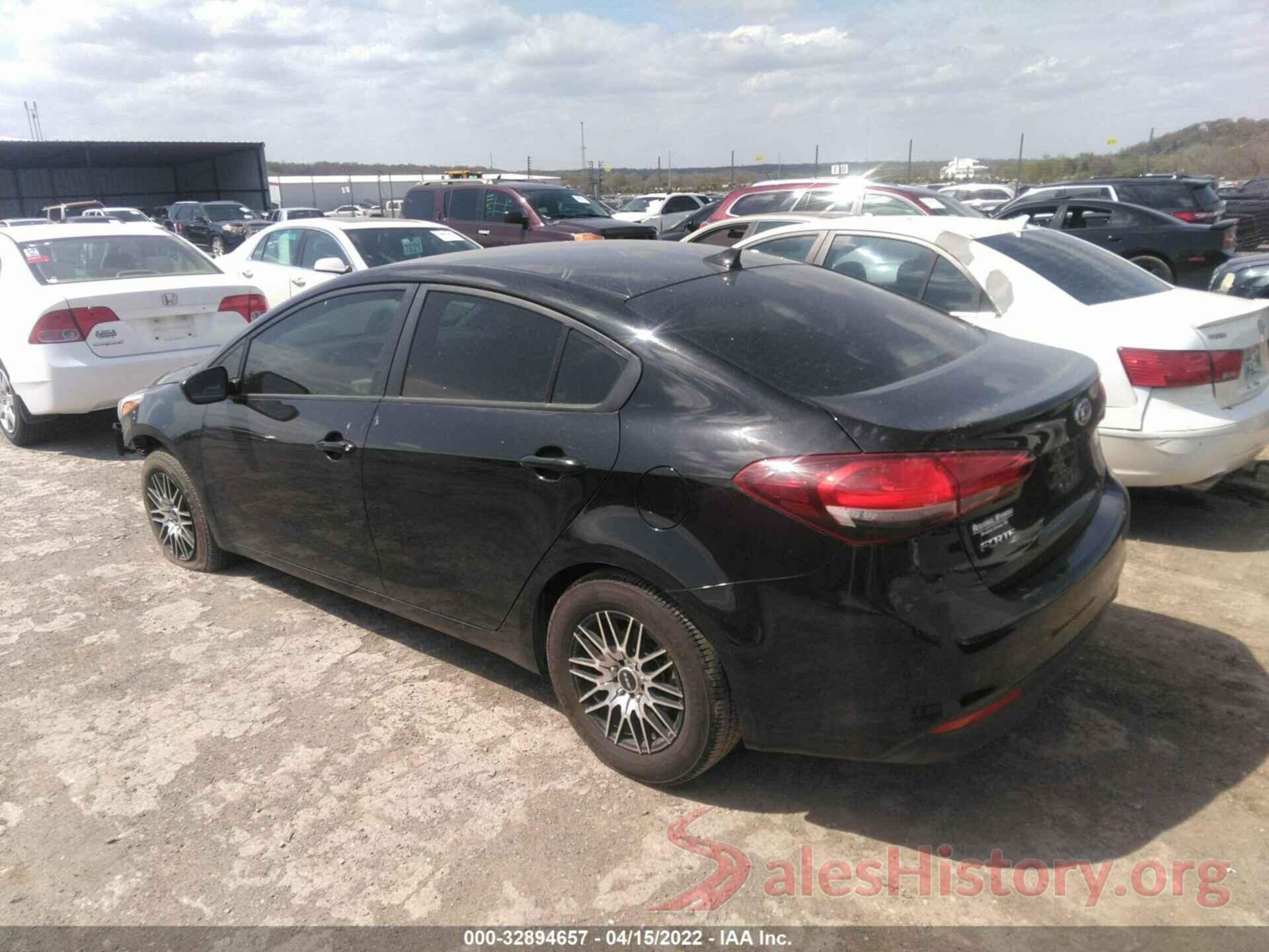 3KPFK4A79HE102326 2017 KIA FORTE