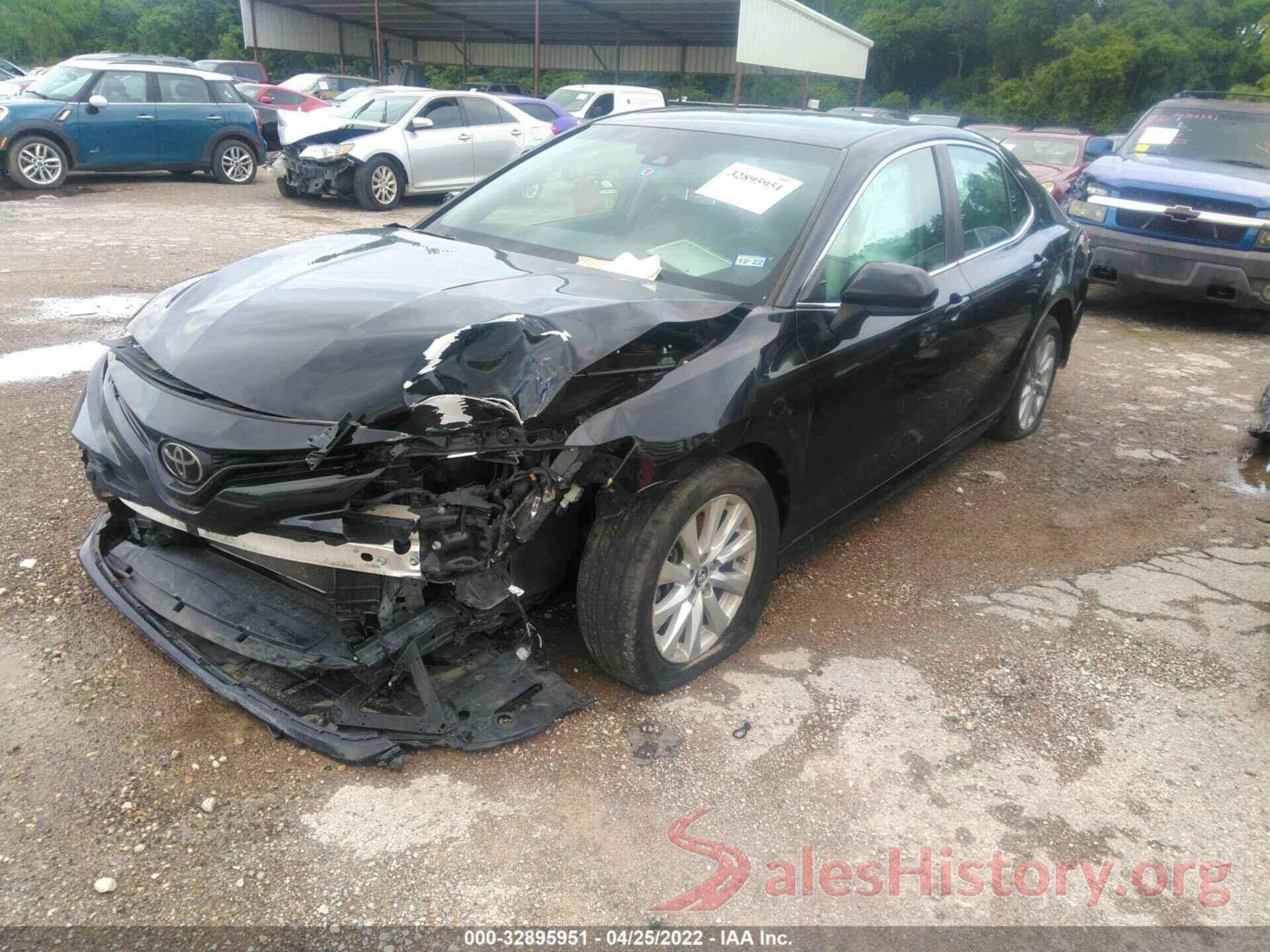 4T1B11HK9JU071737 2018 TOYOTA CAMRY