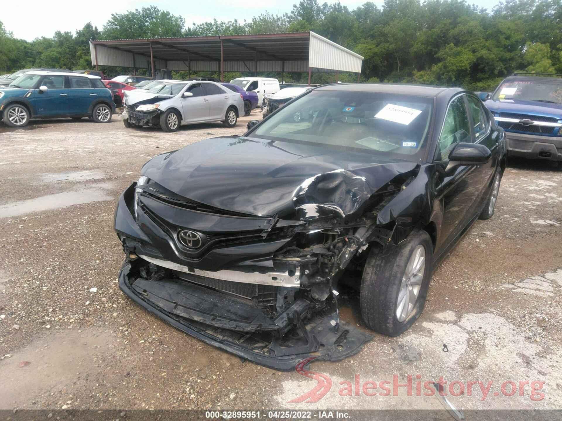 4T1B11HK9JU071737 2018 TOYOTA CAMRY