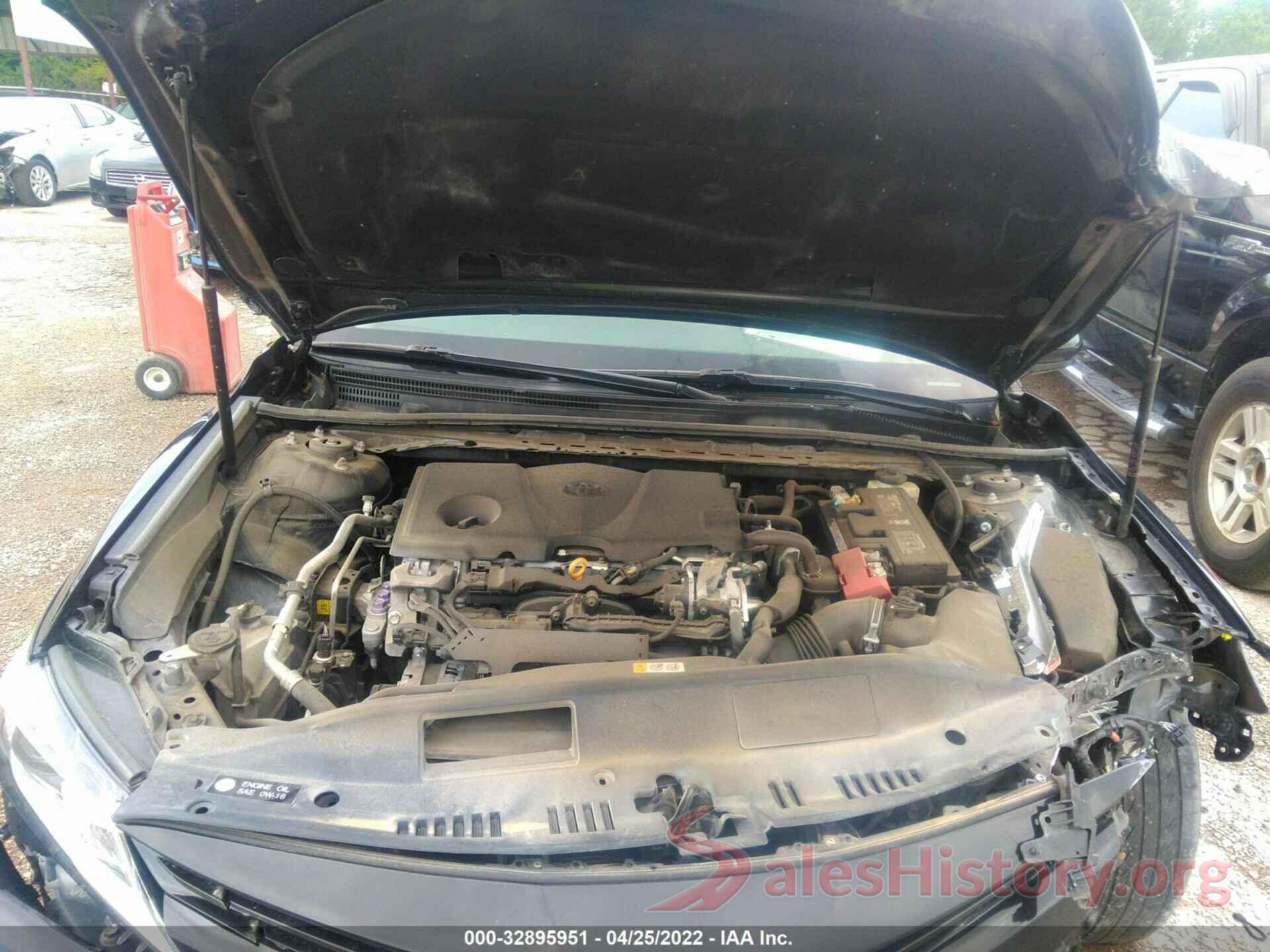 4T1B11HK9JU071737 2018 TOYOTA CAMRY