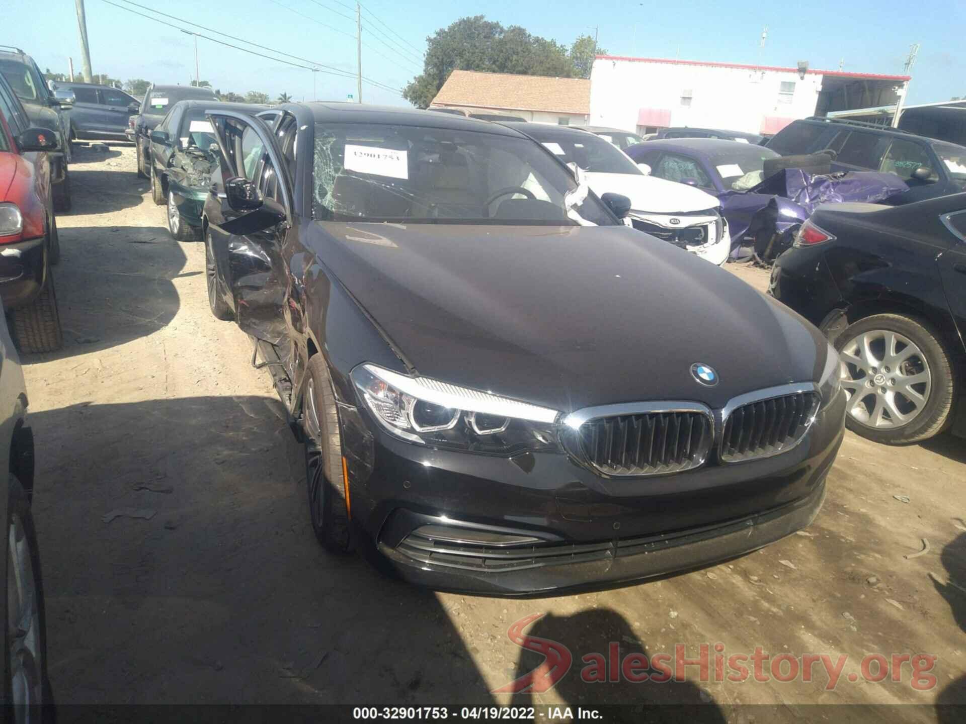 WBAJE7C59KWW15651 2019 BMW 5 SERIES