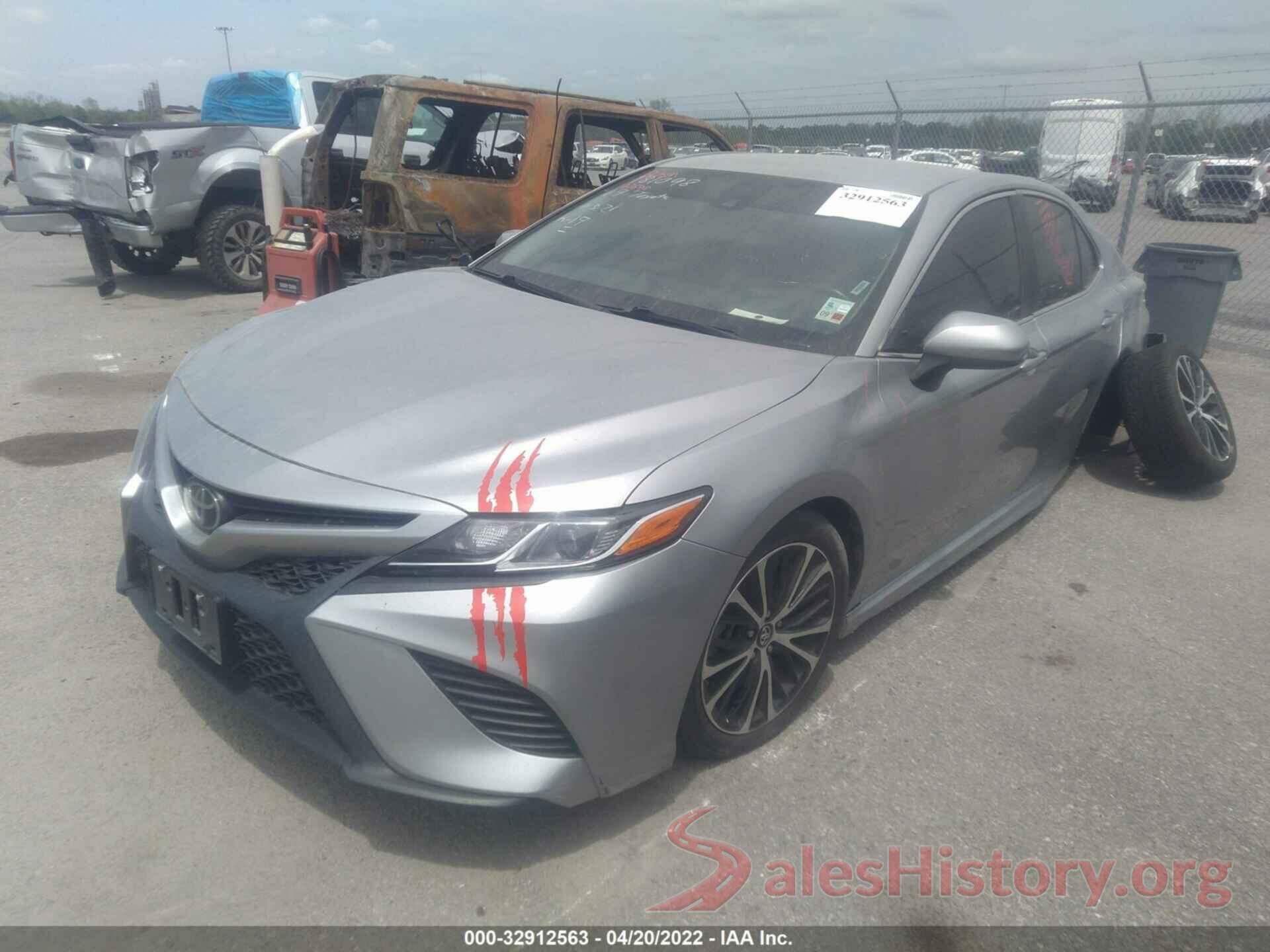 4T1B11HK1KU181098 2019 TOYOTA CAMRY