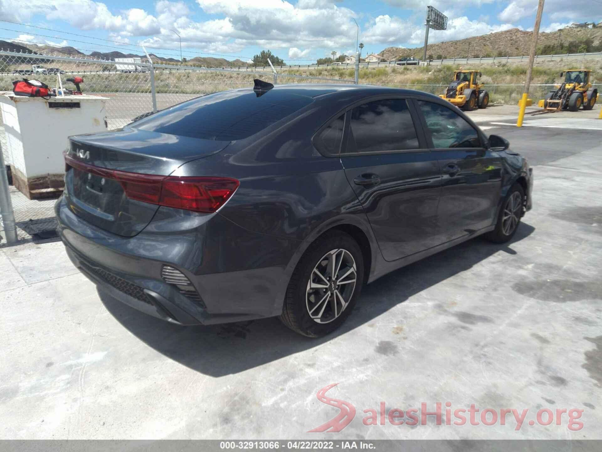 3KPF24AD2NE464127 2022 KIA FORTE