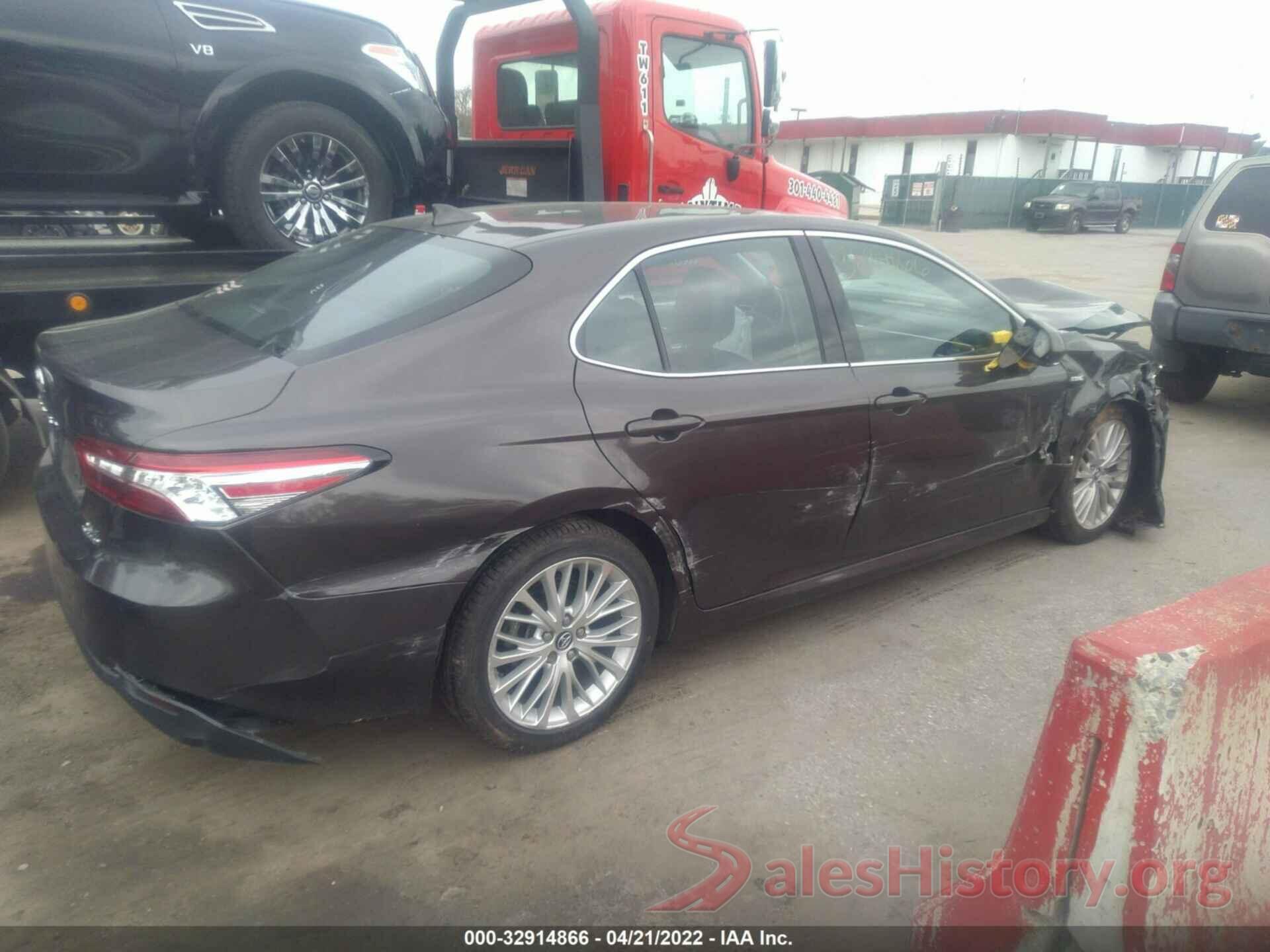 4T1B21HK1JU502973 2018 TOYOTA CAMRY