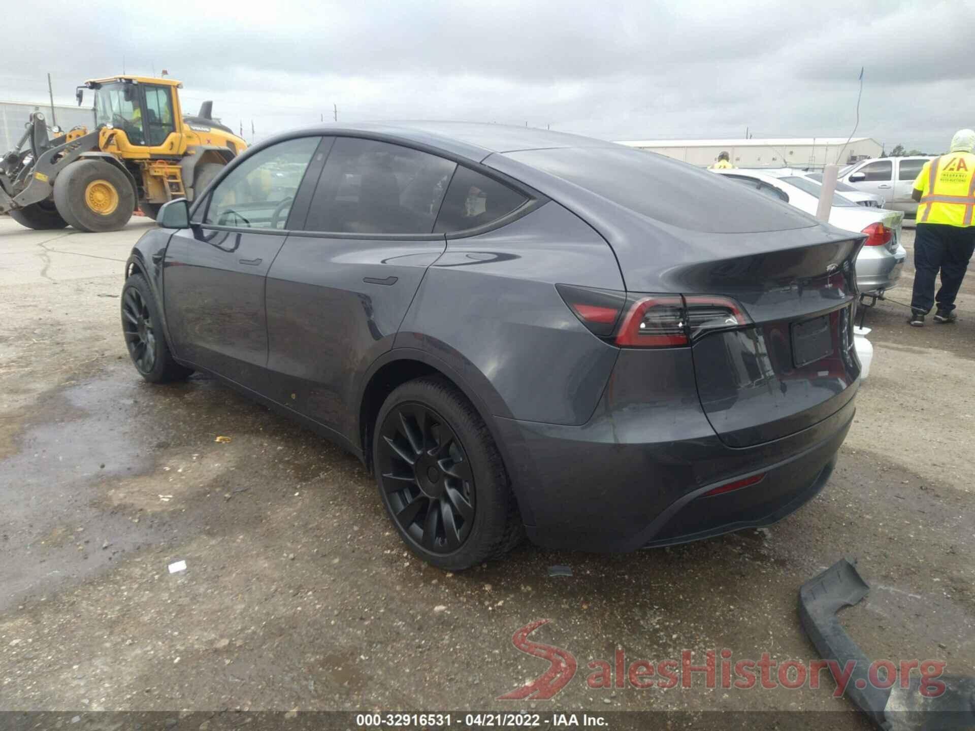 7SAYGDEE0NF341114 2022 TESLA MODEL Y