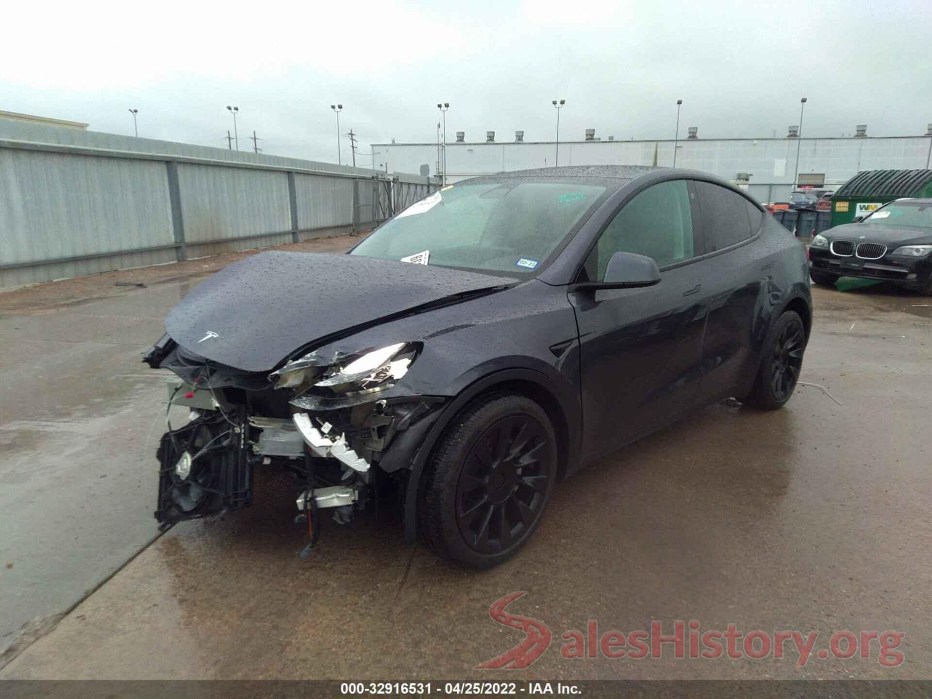 7SAYGDEE0NF341114 2022 TESLA MODEL Y