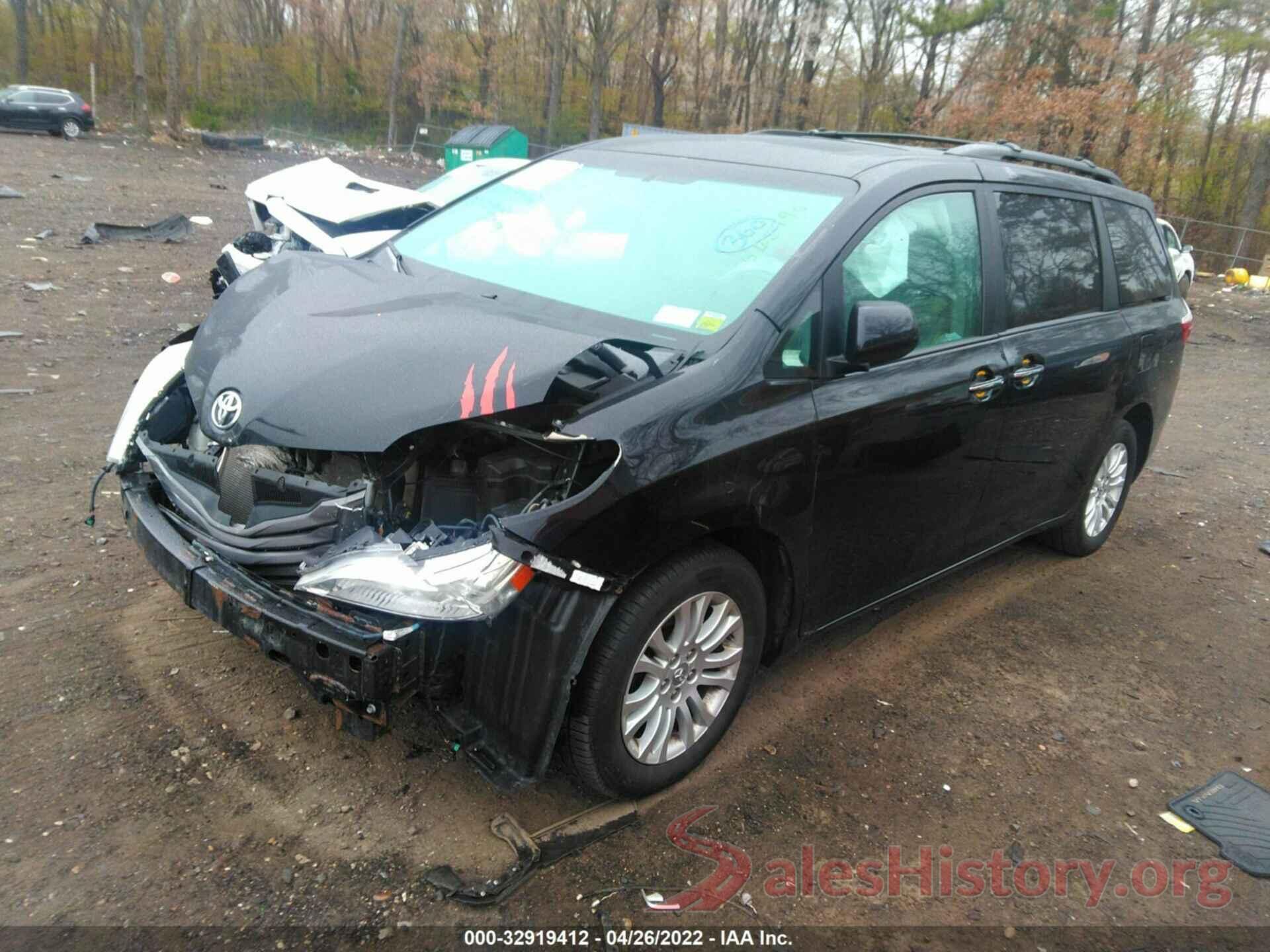 5TDYK3DC8FS642796 2015 TOYOTA SIENNA