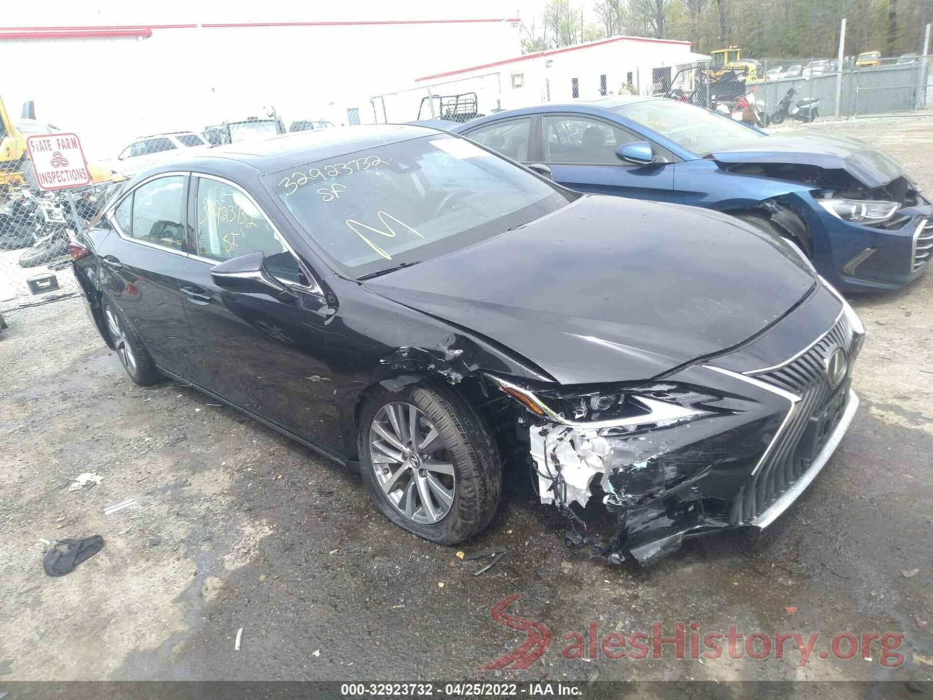 58ABZ1B19KU025957 2019 LEXUS ES