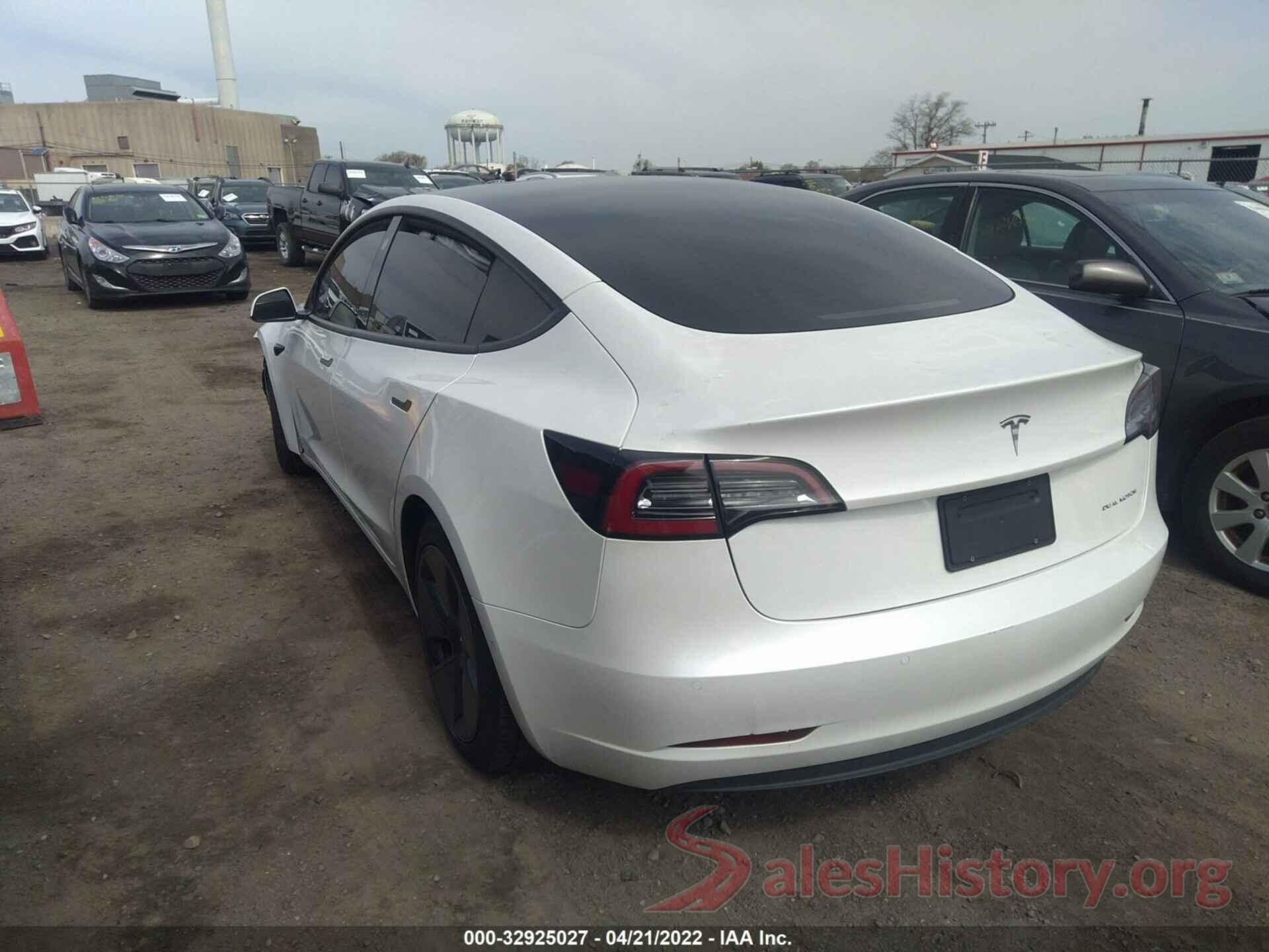 5YJ3E1EB0MF993134 2021 TESLA MODEL 3