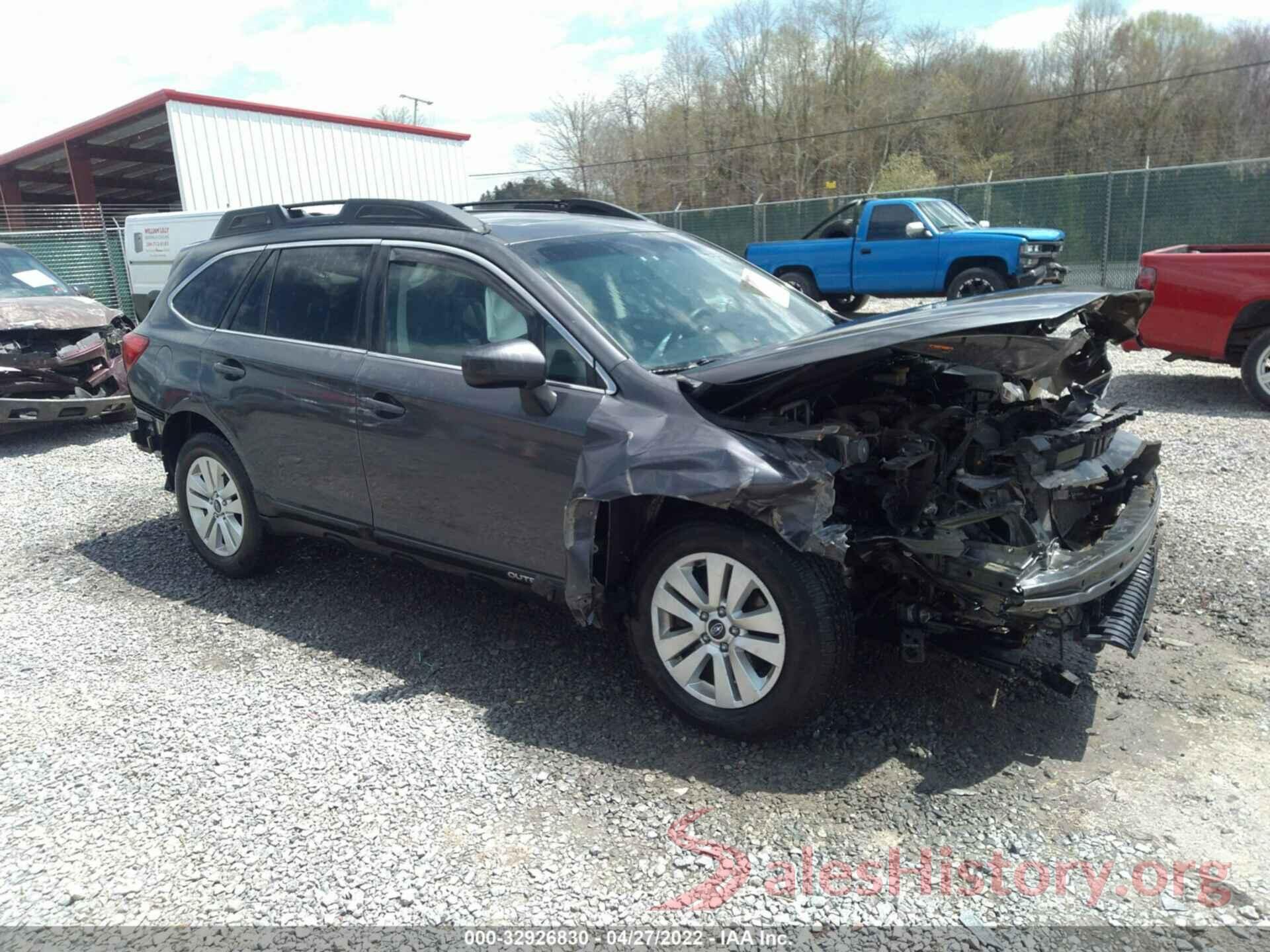 4S4BSADC3J3267688 2018 SUBARU OUTBACK