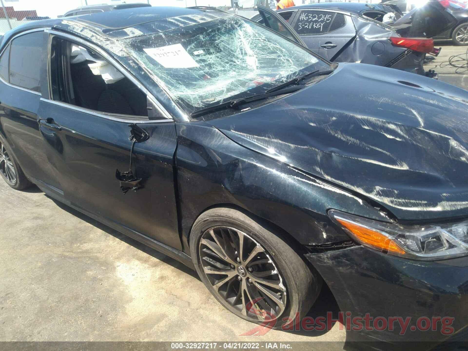 4T1B11HK6JU526656 2018 TOYOTA CAMRY