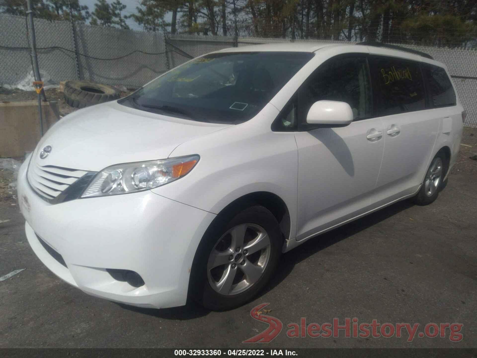 5TDKZ3DC9HS803774 2017 TOYOTA SIENNA