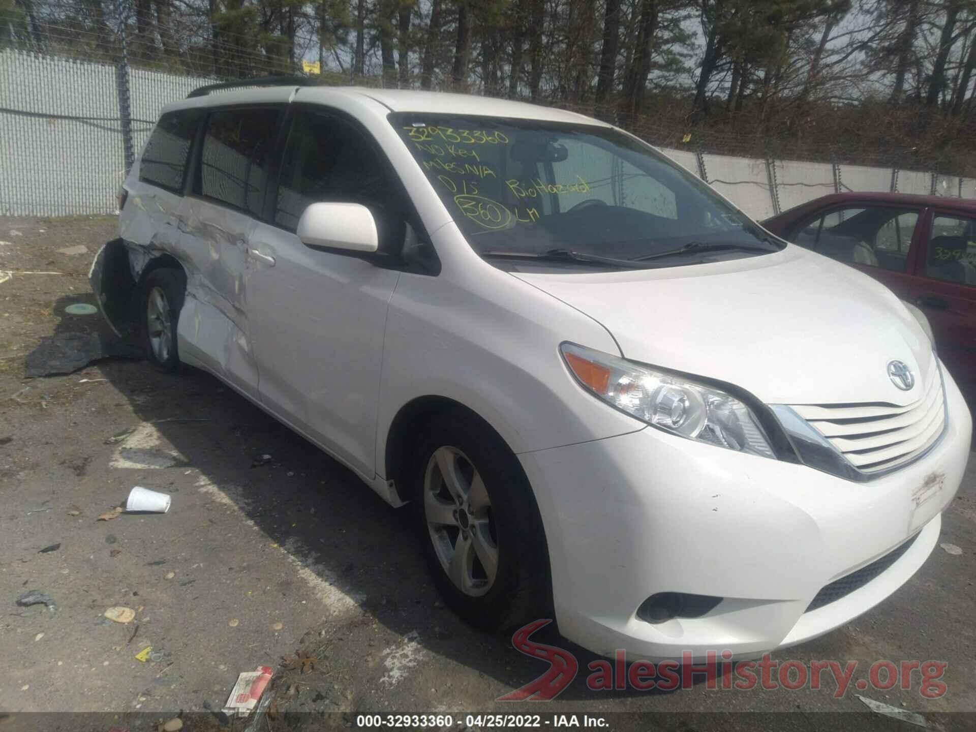 5TDKZ3DC9HS803774 2017 TOYOTA SIENNA