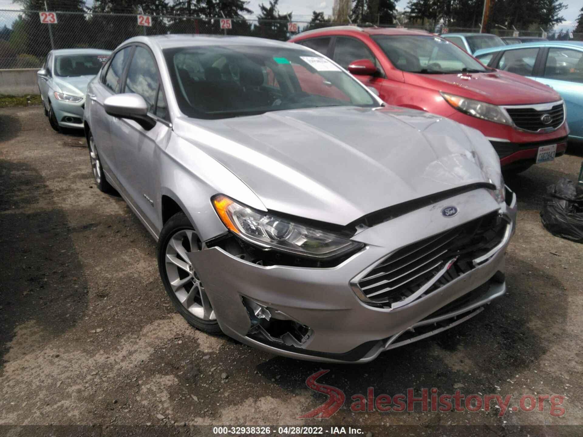 3FA6P0LU0KR118725 2019 FORD FUSION HYBRID