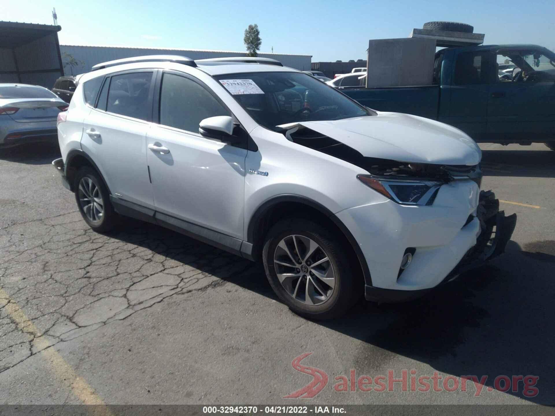 JTMRJREV6JD188806 2018 TOYOTA RAV4