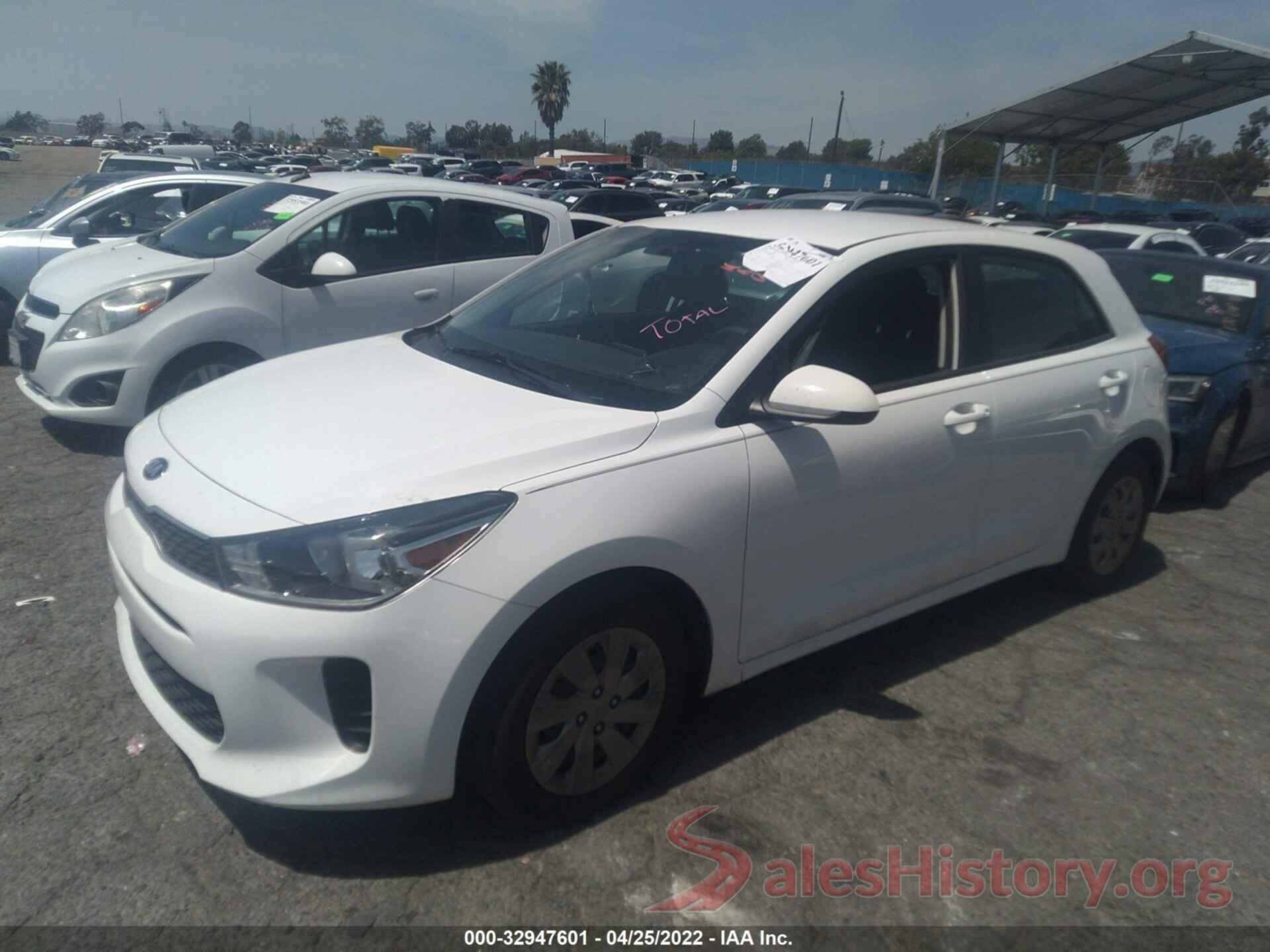 3KPA25AB1KE197444 2019 KIA RIO 5-DOOR