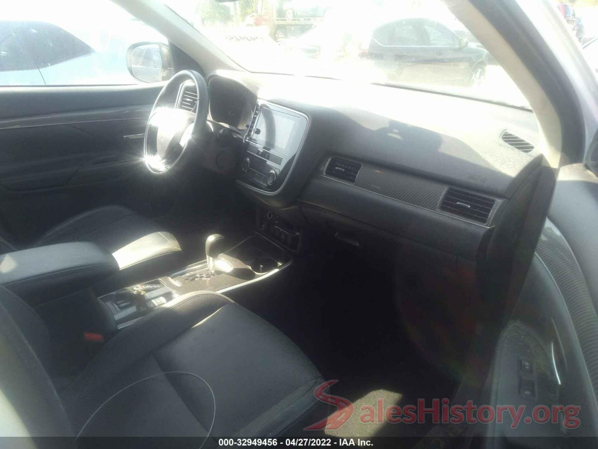 JA4AD3A33KZ020805 2019 MITSUBISHI OUTLANDER